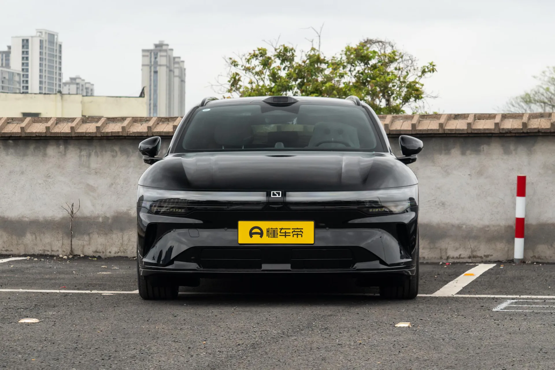  007 GT RWD Max 75kWh
