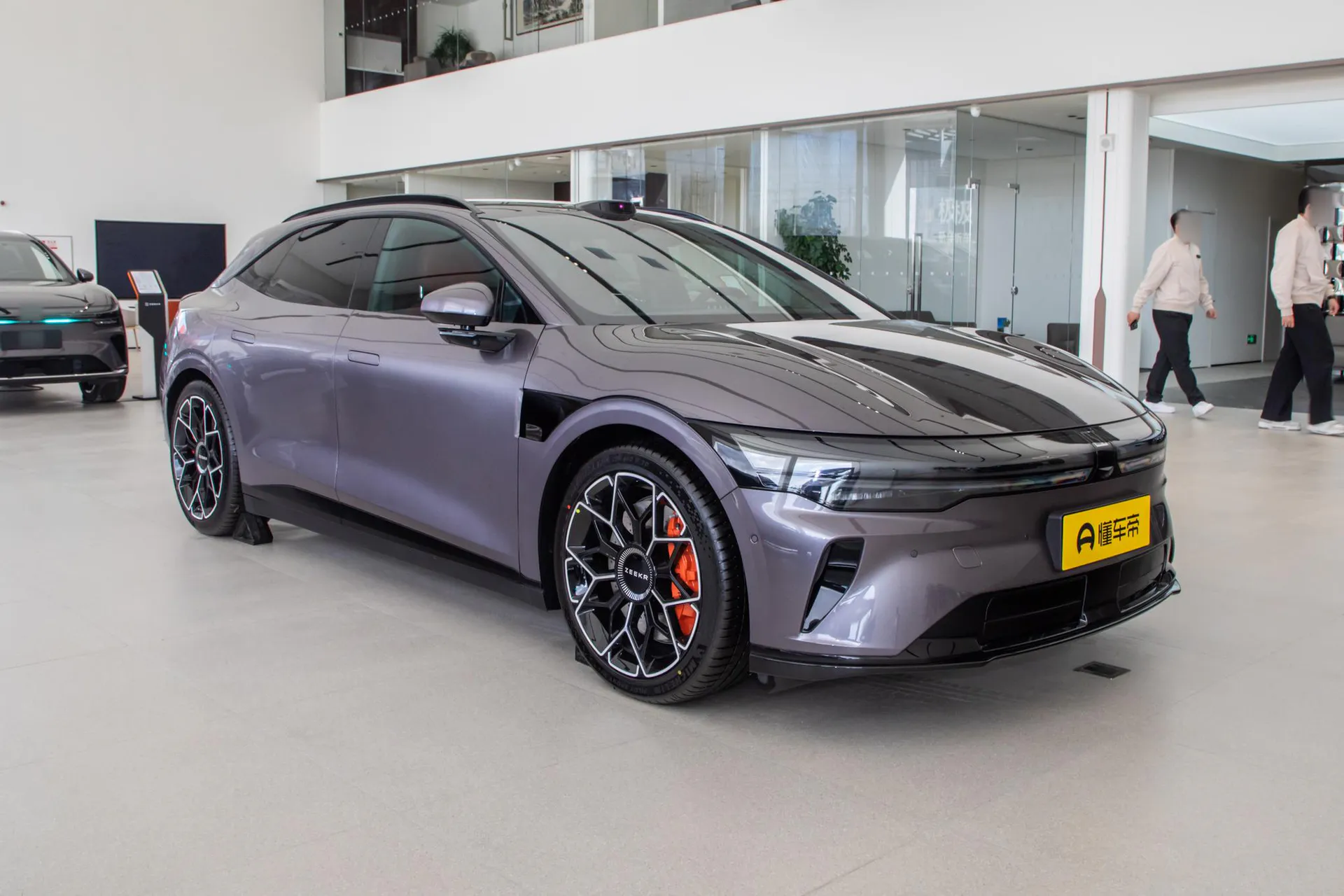  007 GT RWD Max 75kWh