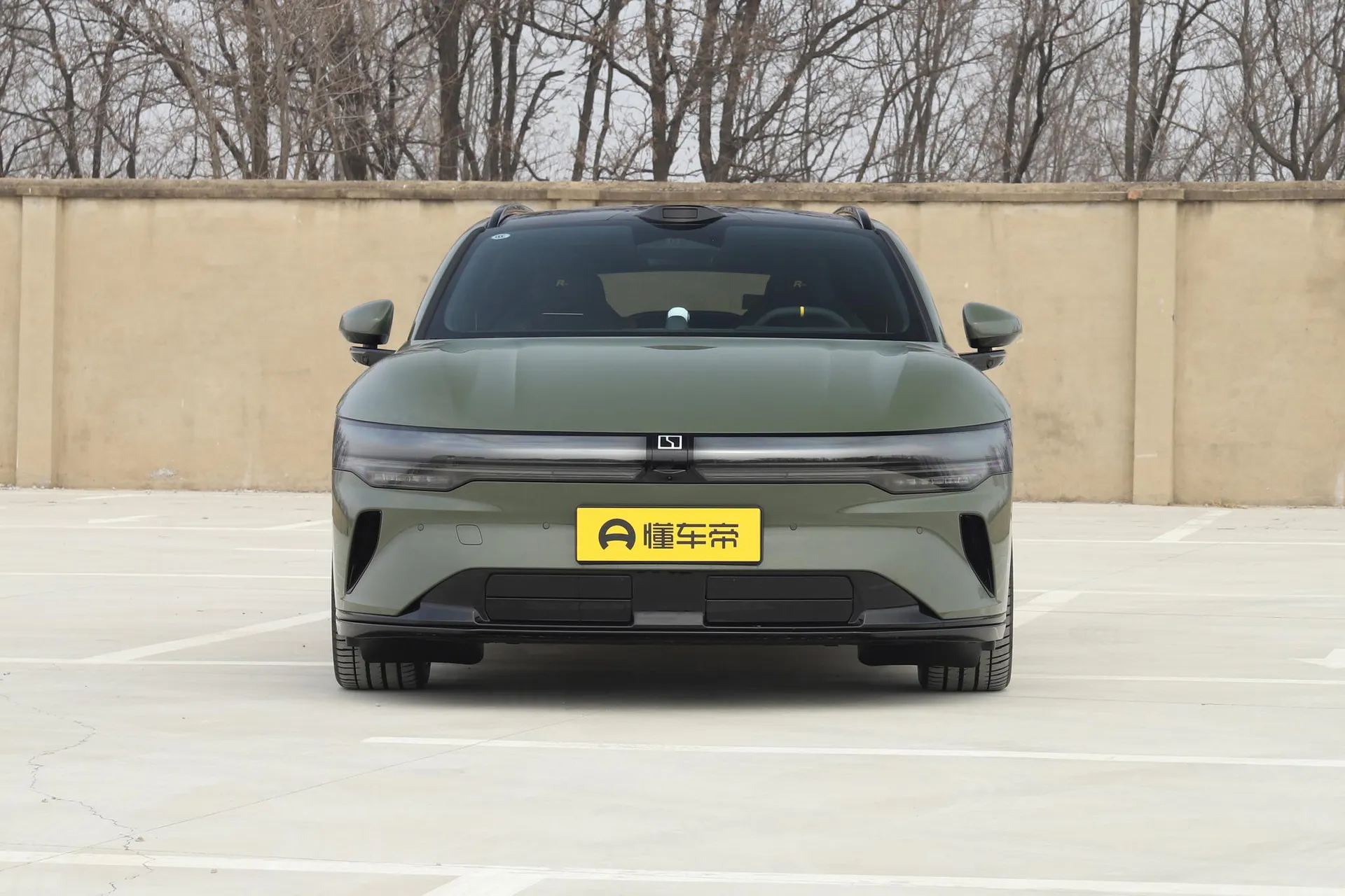  007 GT AWD Max 75kWh