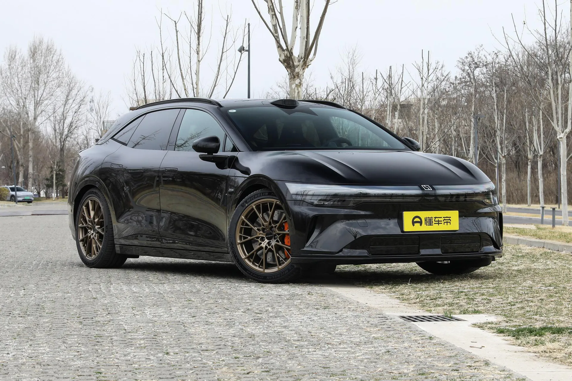  007 GT Long Range AWD Ultra 103kWh