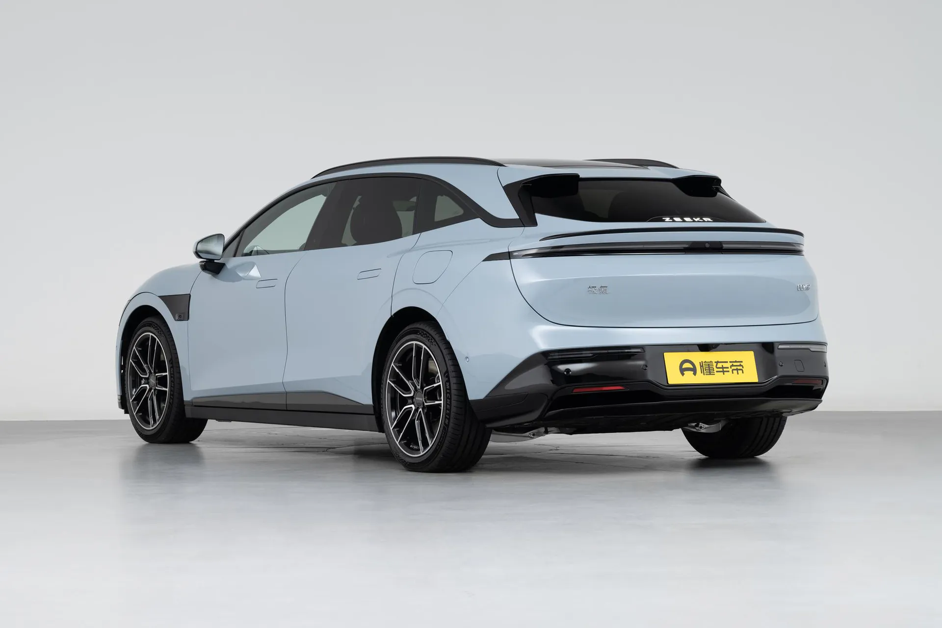  007 GT Long Range AWD Ultra 103kWh