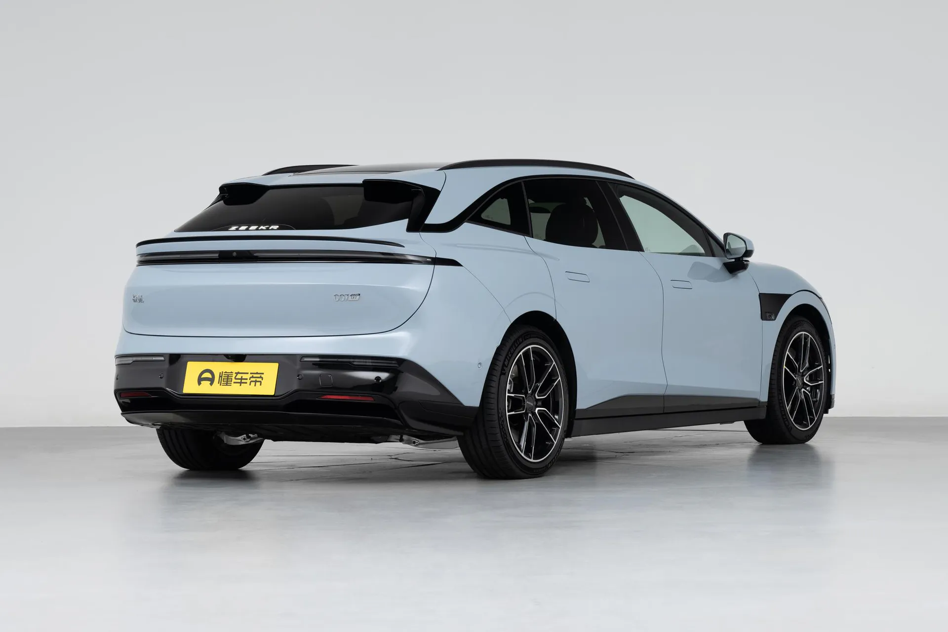  007 GT Long Range AWD Ultra 103kWh