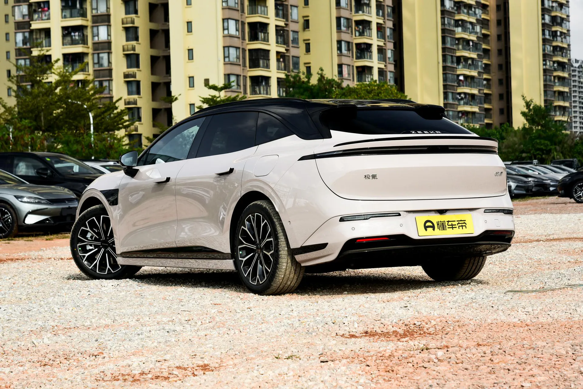  007 GT Long Range RWD Smart Driving 100kWh