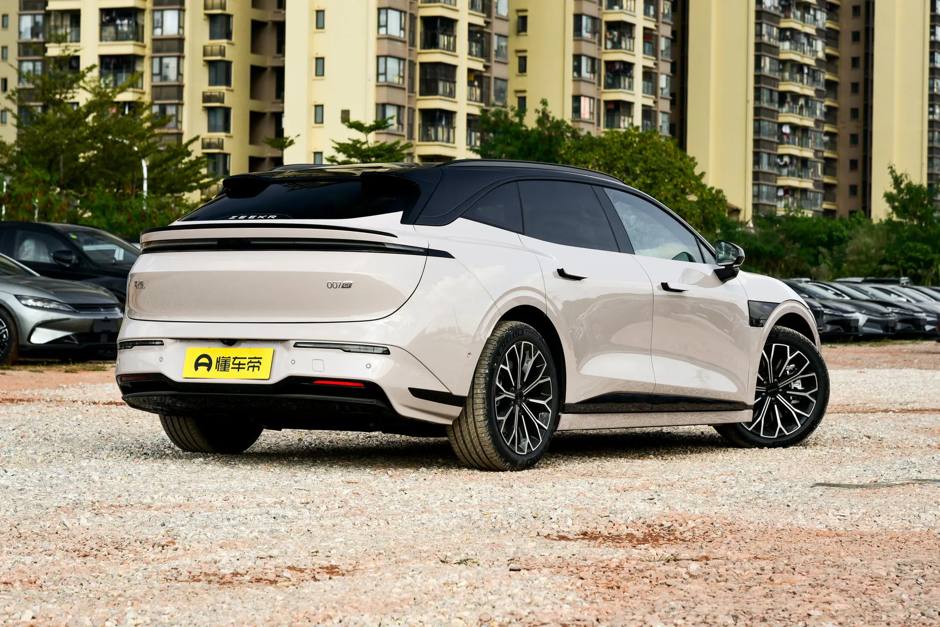  007 GT Long Range RWD Smart Driving 100kWh