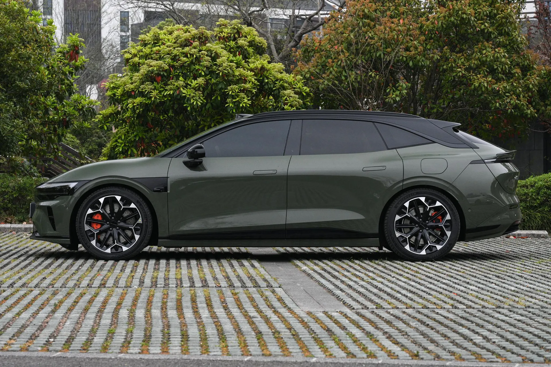  007 GT AWD Smart Driving 75kWh