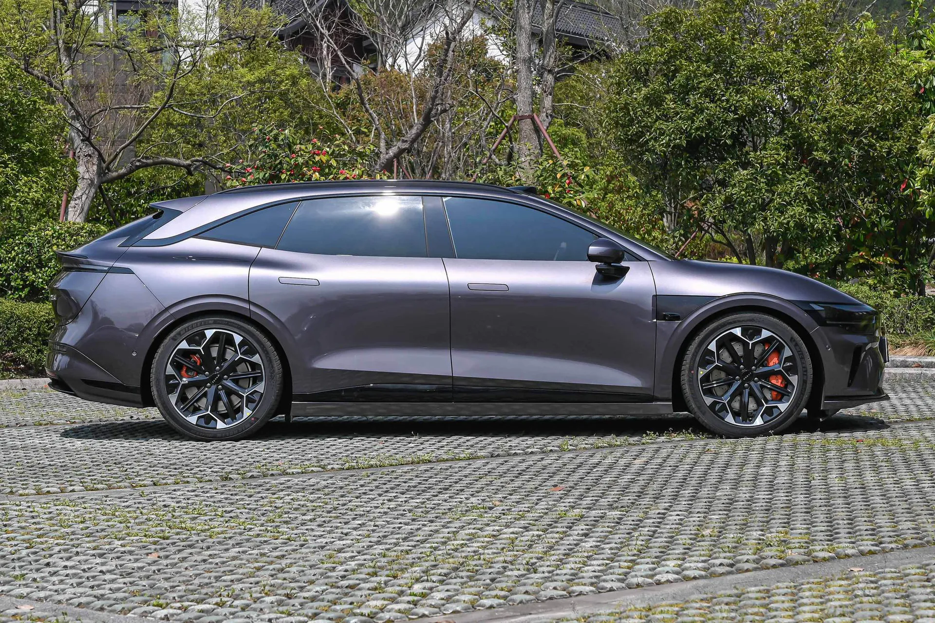  007 GT AWD Smart Driving 75kWh