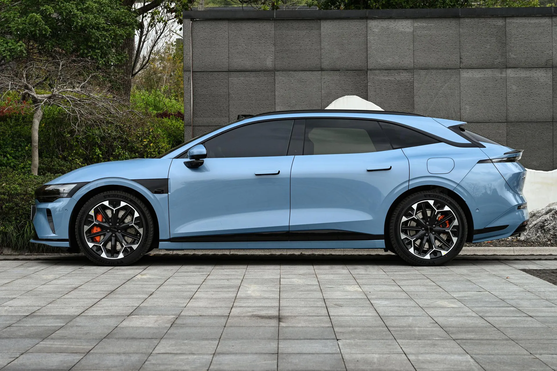  007 GT AWD Smart Driving 75kWh