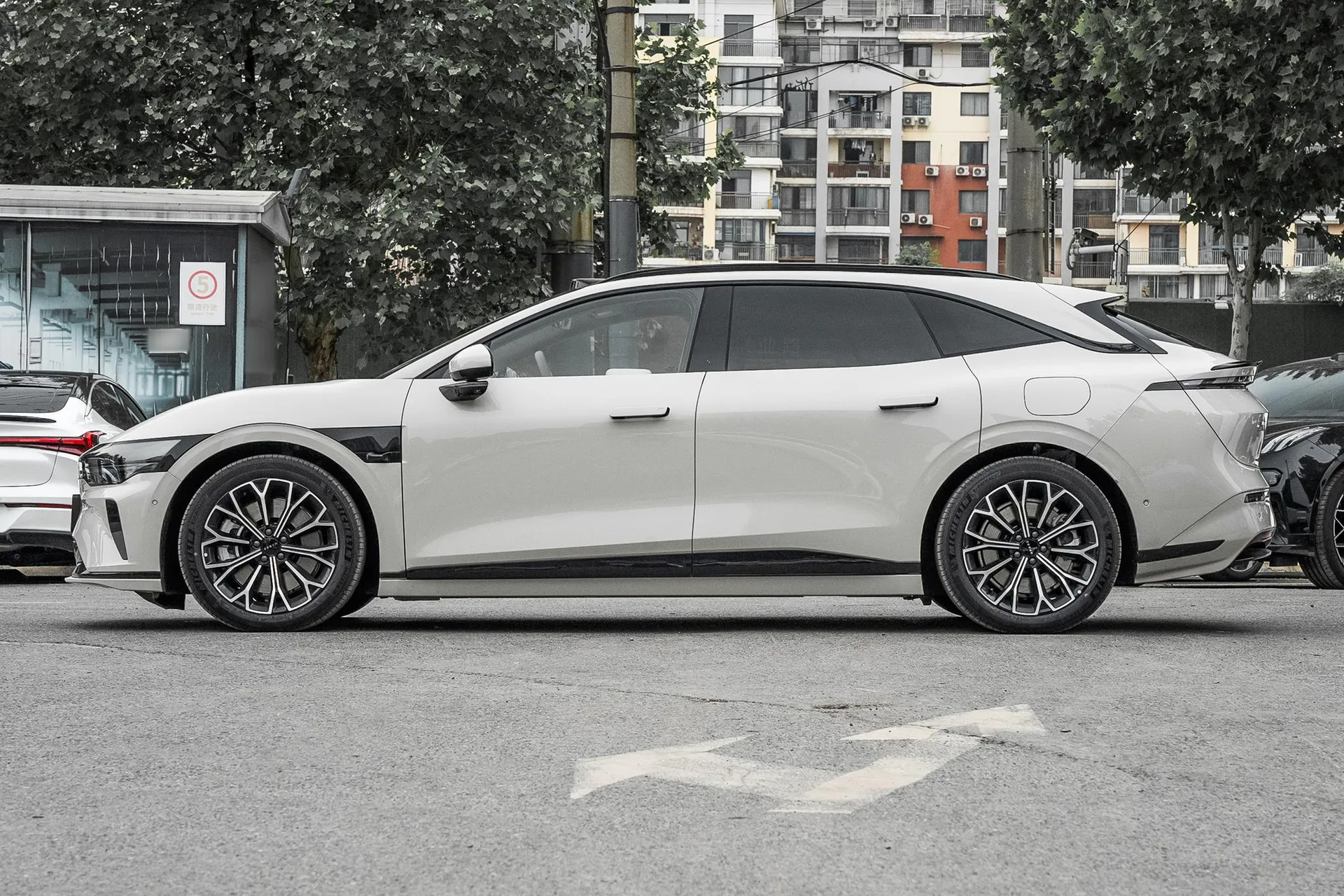  007 GT AWD Smart Driving 75kWh