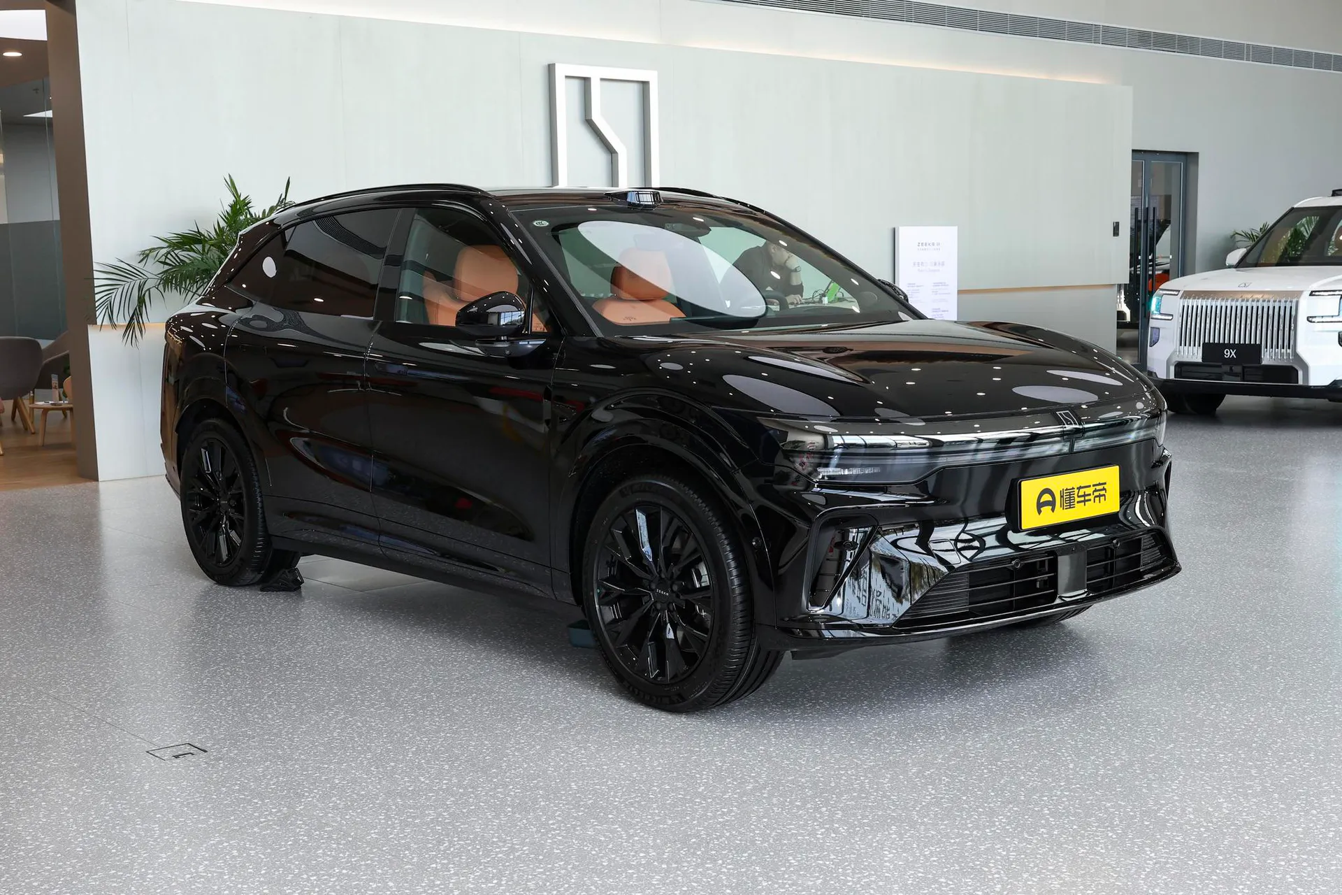  7X 75kWh RWD Max