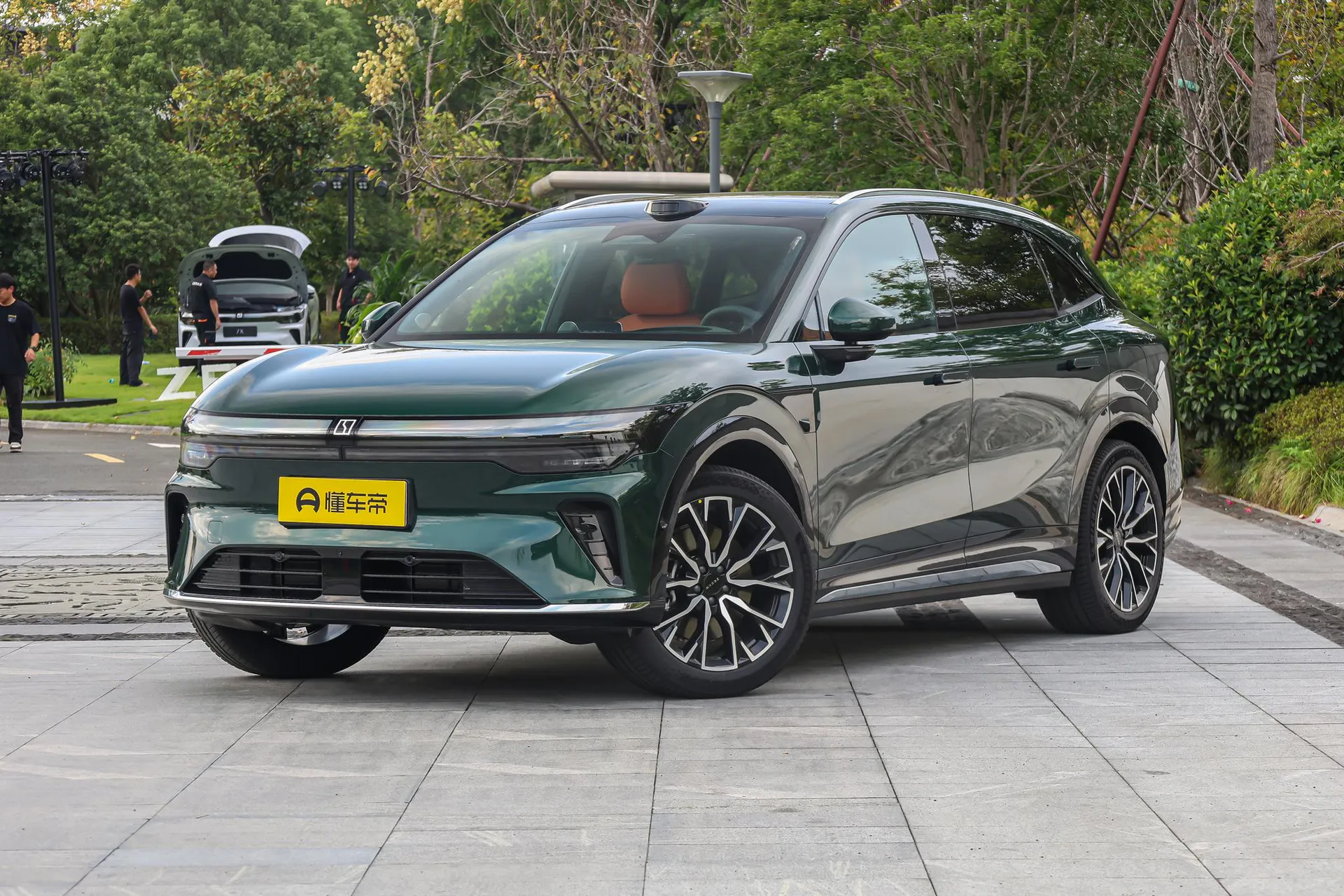  7X 75kWh RWD Max