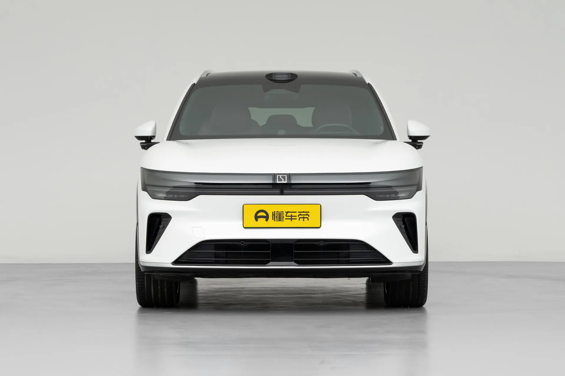  7X 75kWh RWD Max