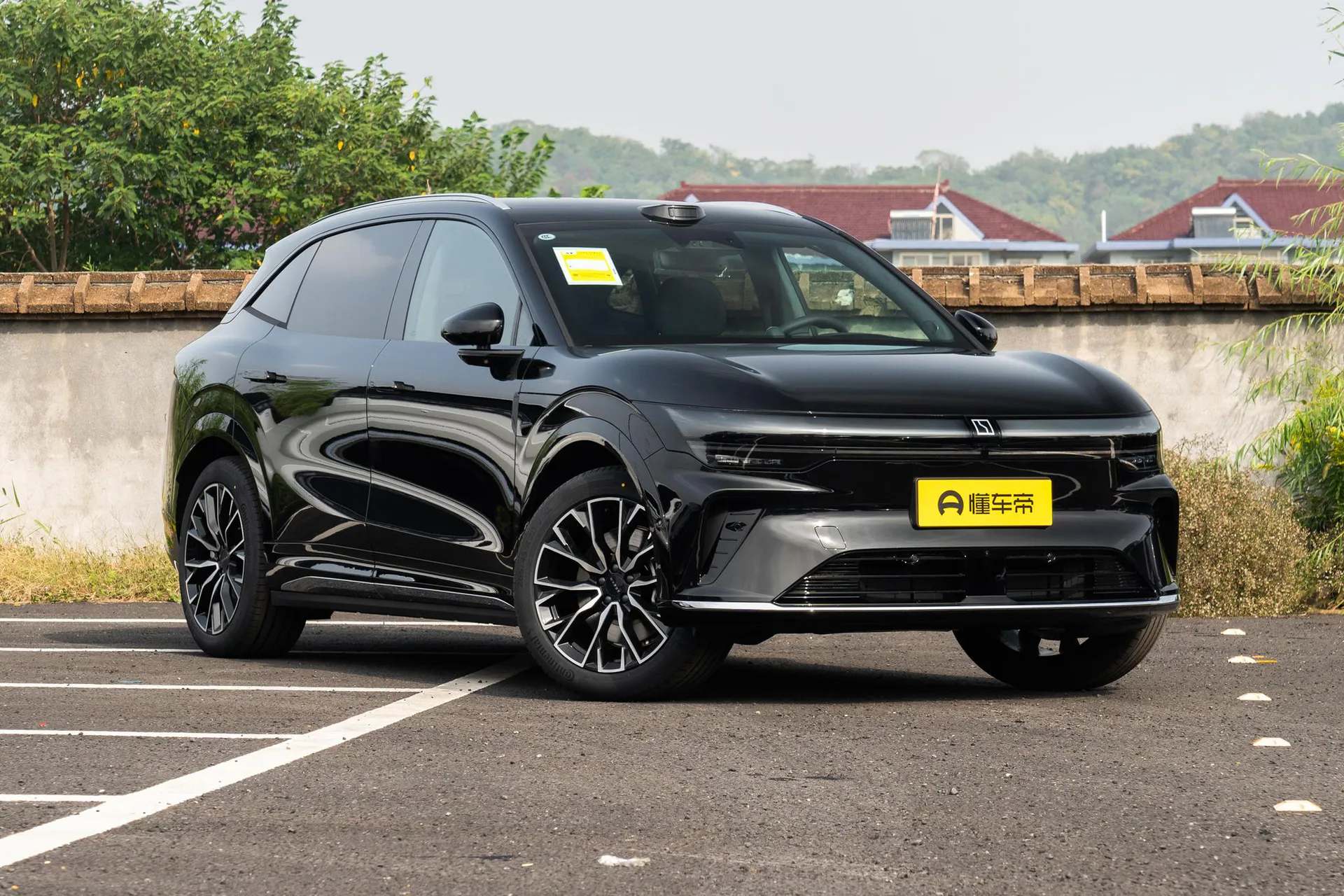  7X 103kWh RWD Max