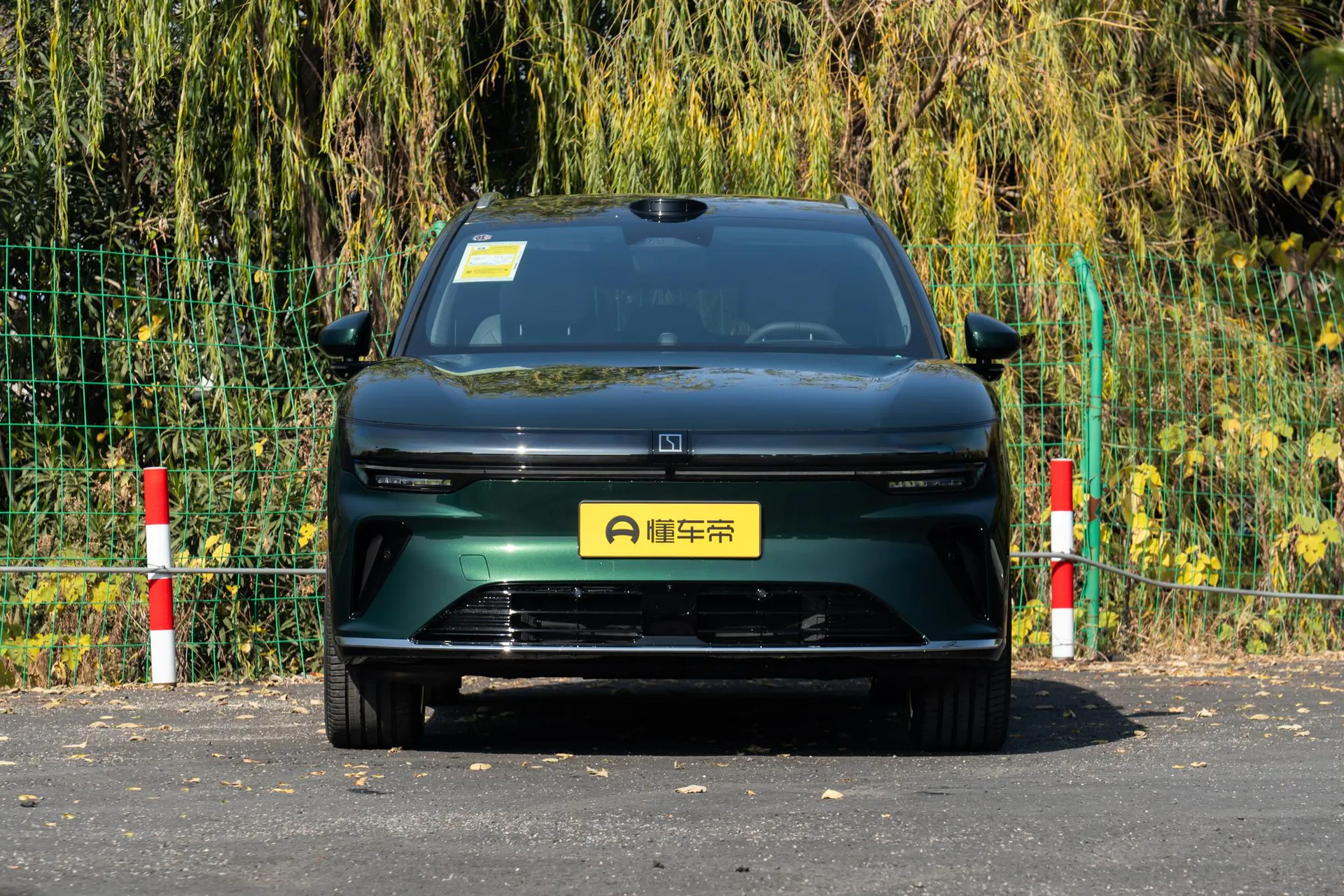  7X 103kWh RWD Max