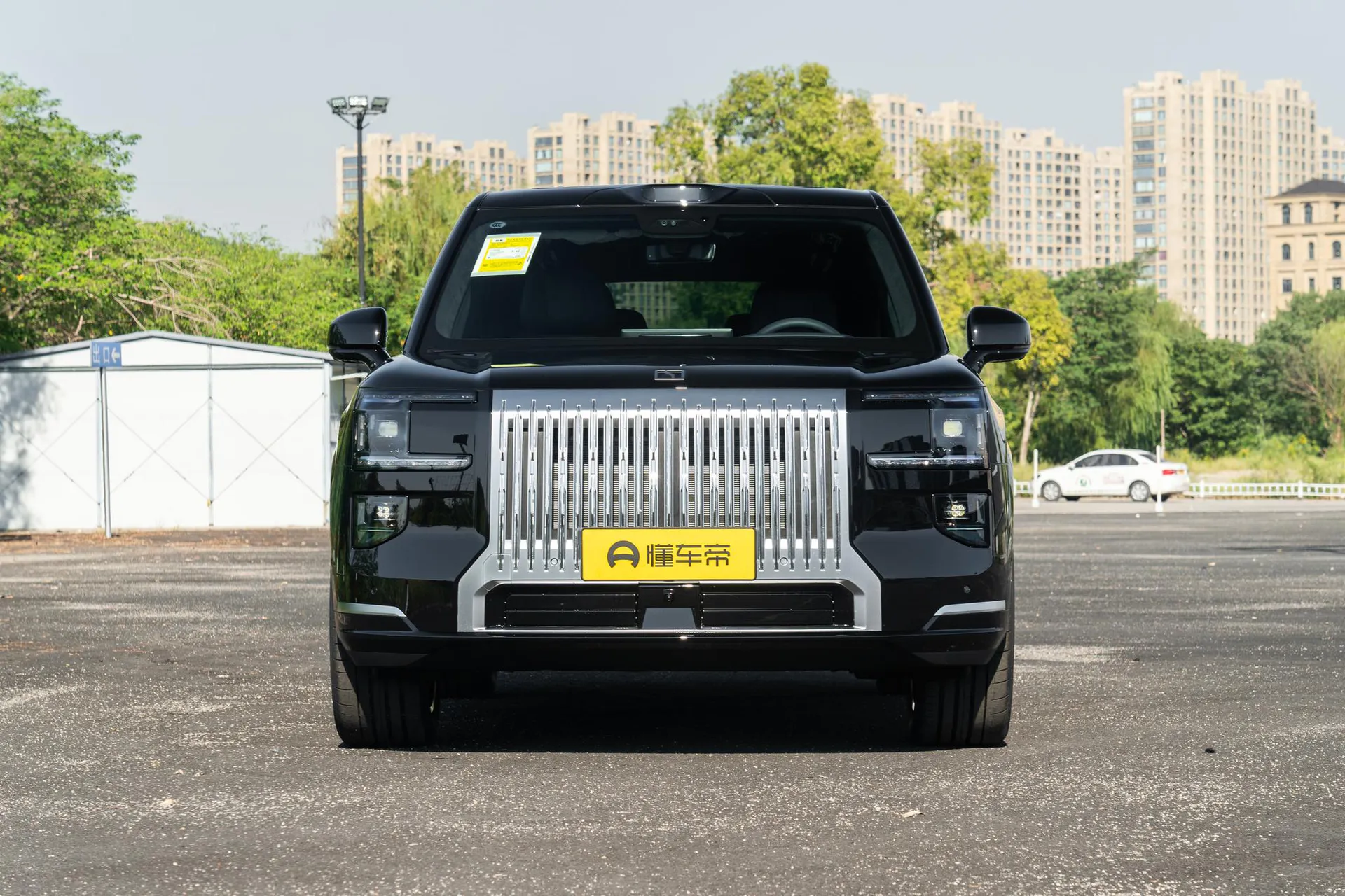  9X Max 55kWh 6-Seater