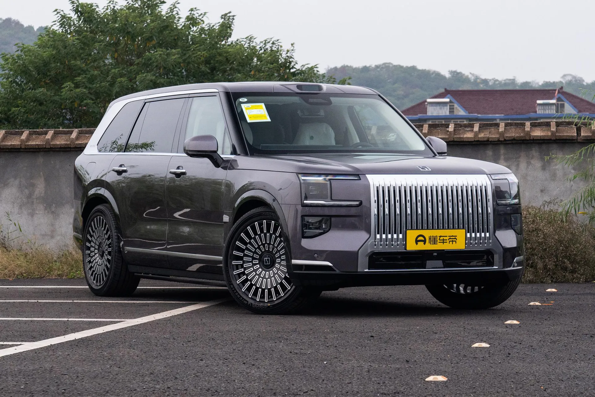  9X Max 55kWh 6-Seater