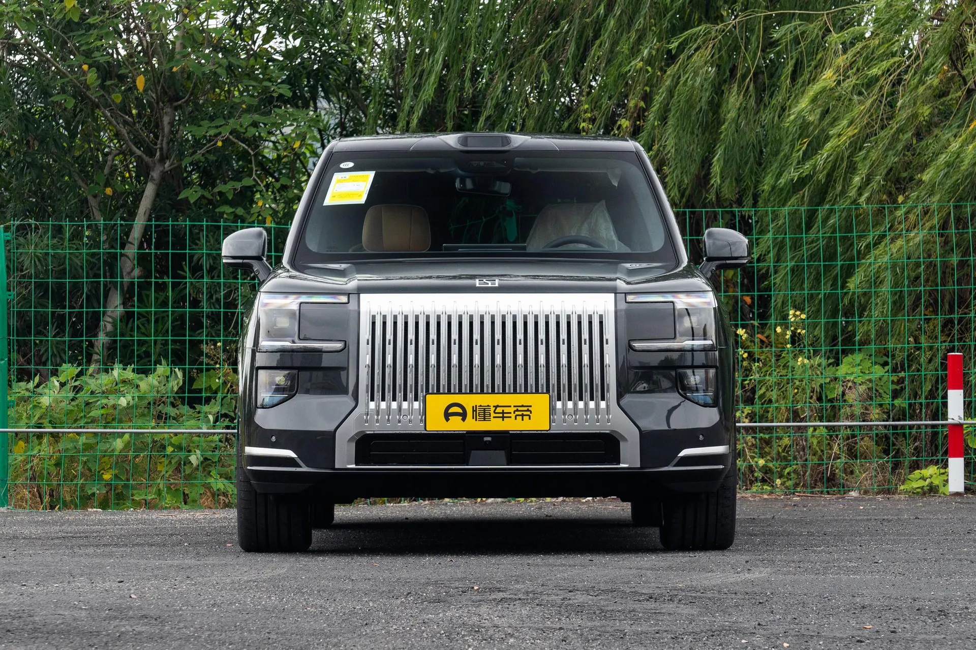  9X Max 55kWh 6-Seater