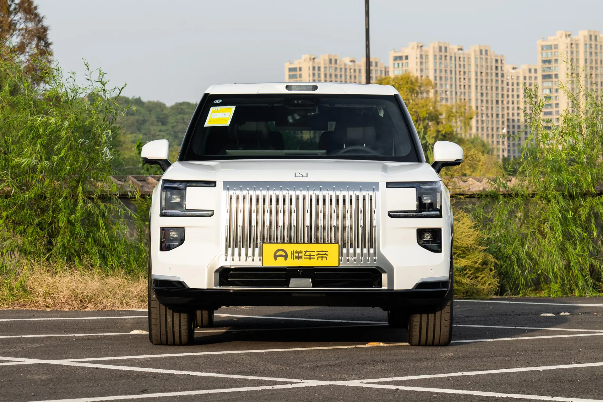  9X Max 55kWh 6-Seater