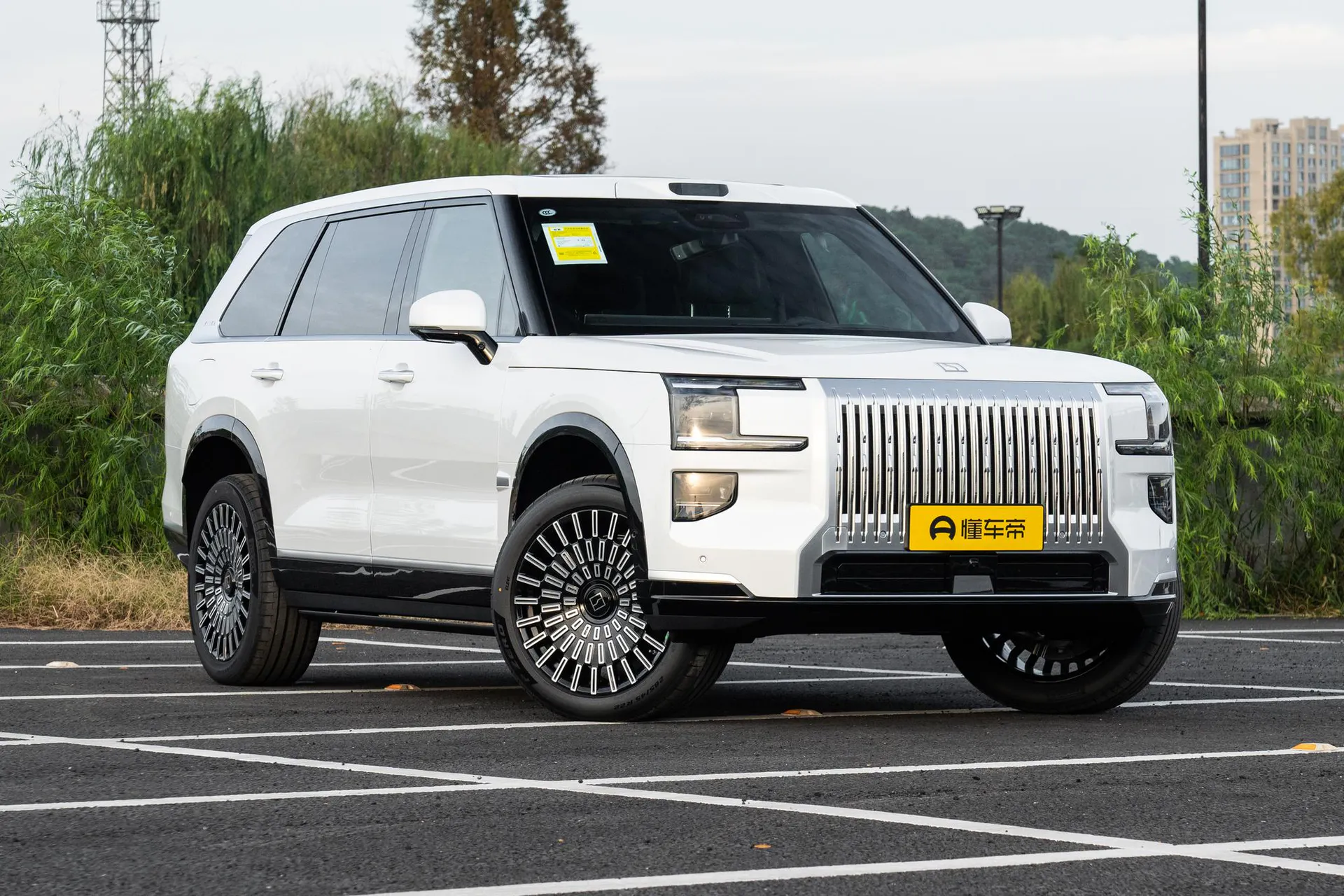  9X Max 55kWh 6-Seater