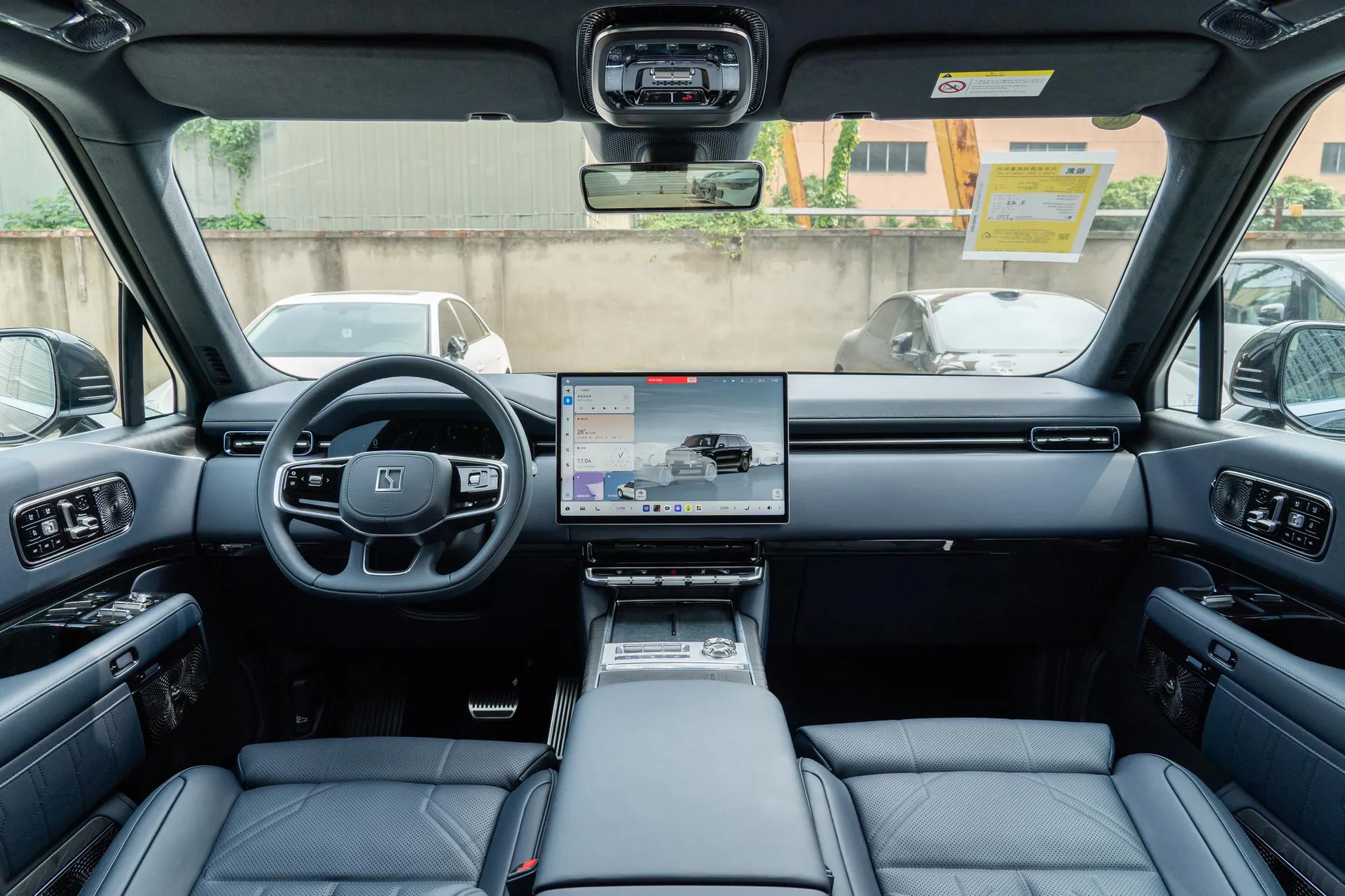  9X Max 55kWh 6-Seater