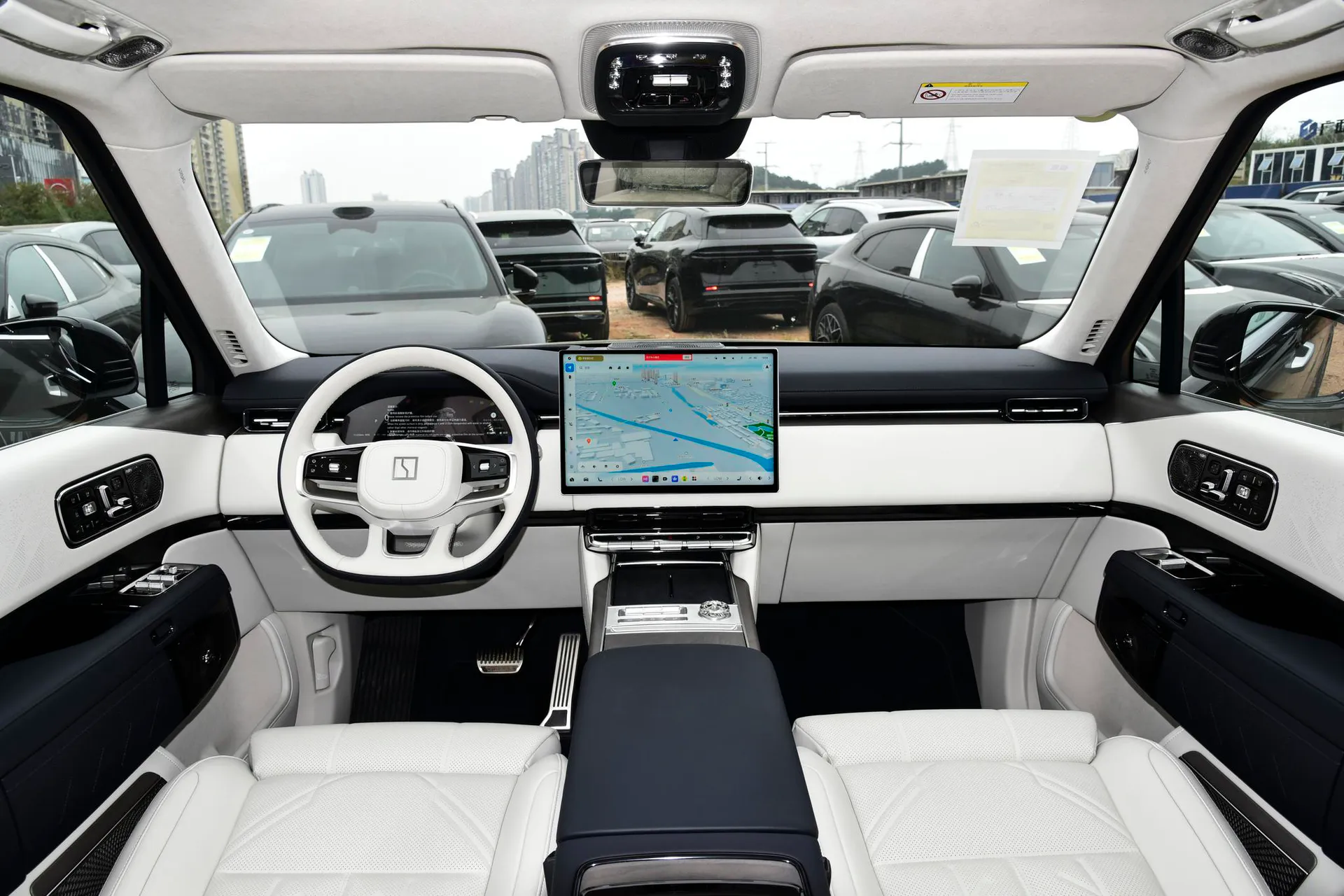 9X Max 55kWh 6-Seater