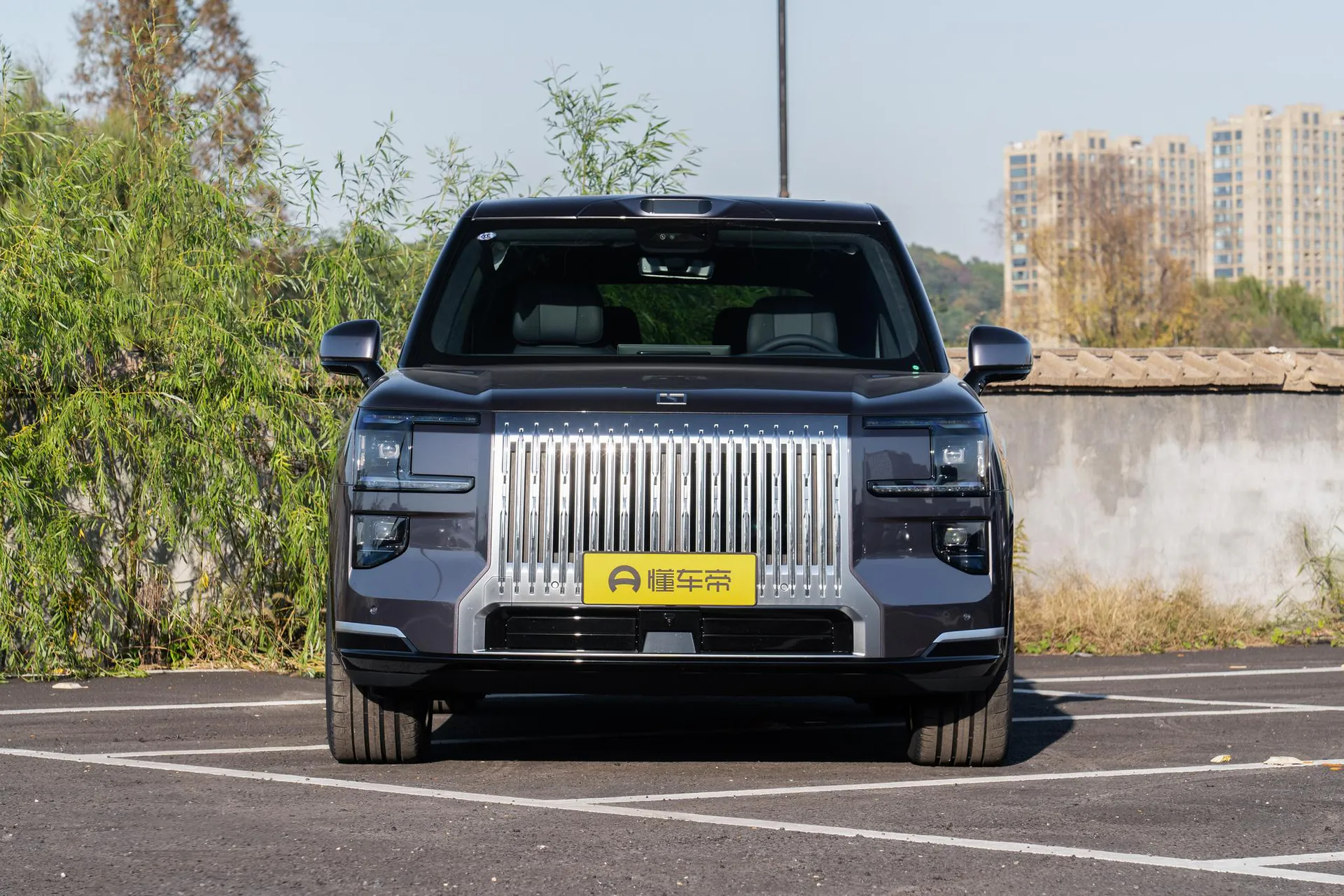  9X Ultra 70kWh 6-Seater