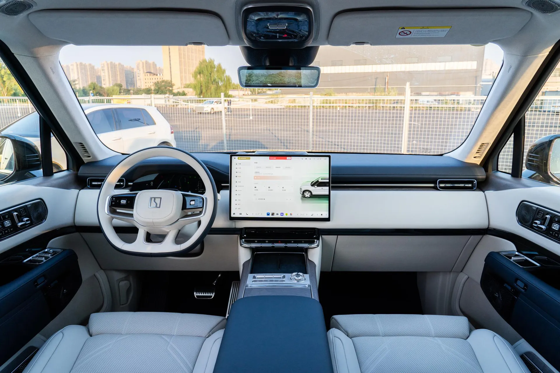  9X Ultra 70kWh 6-Seater