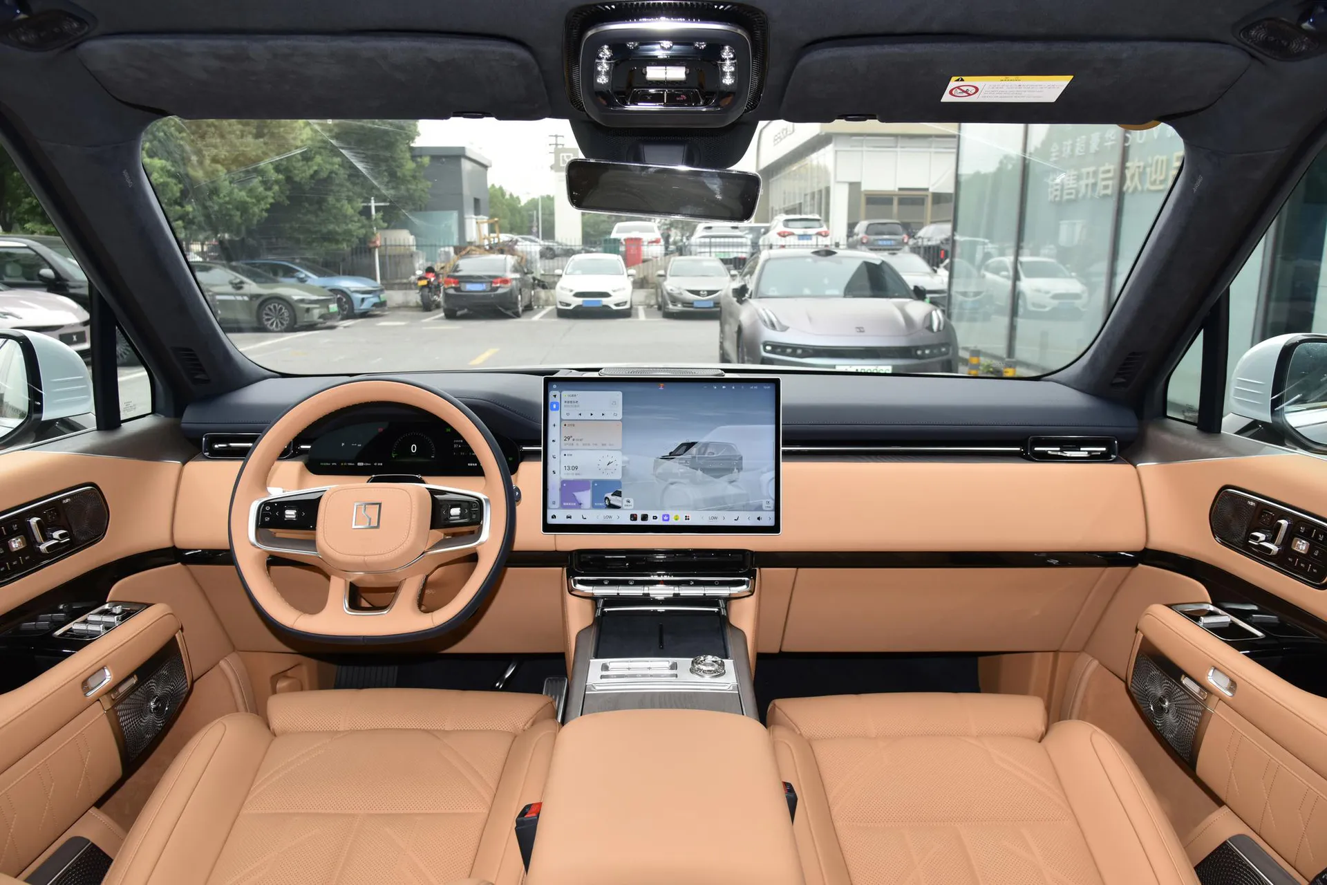  9X Ultra 70kWh 6-Seater