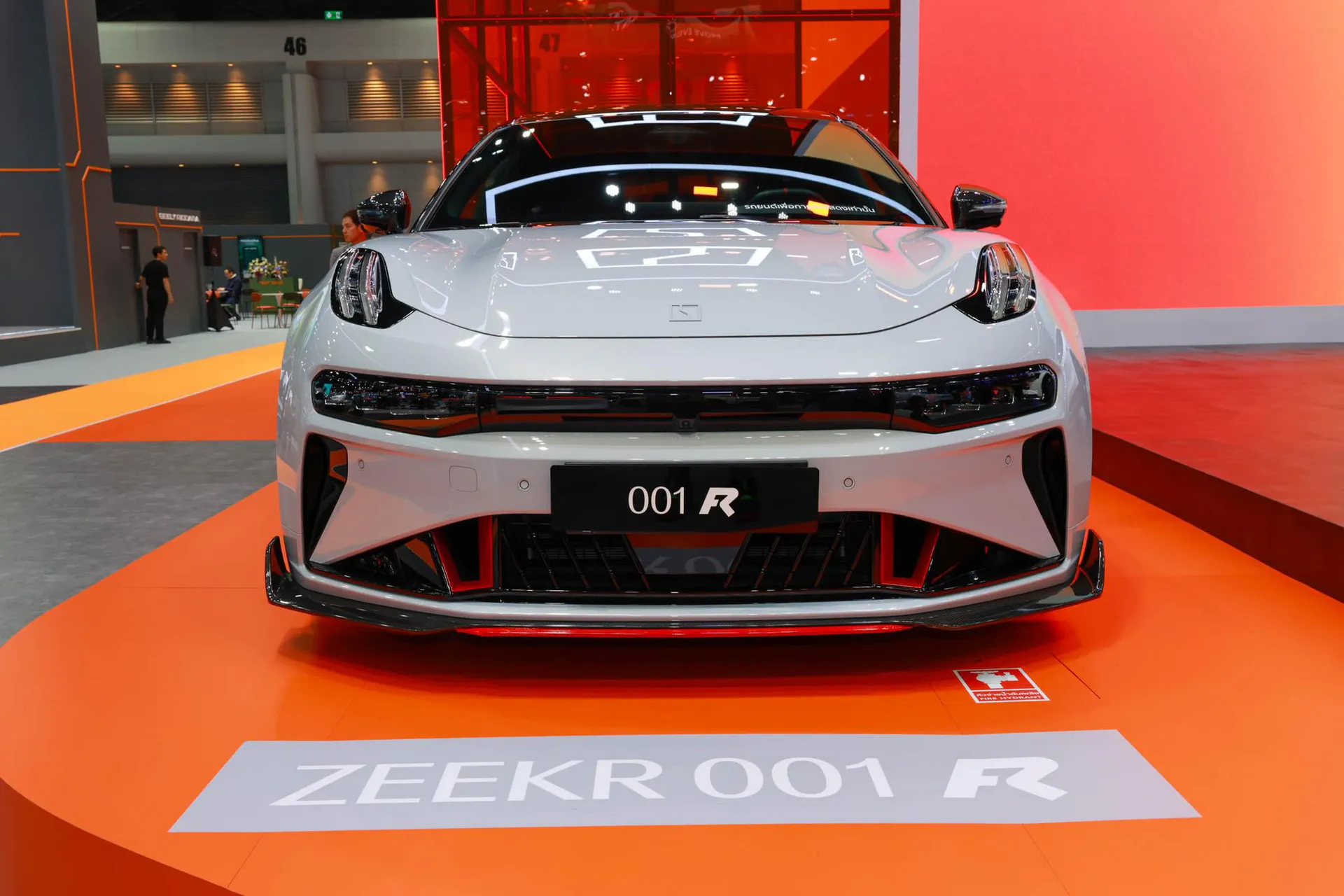 001 FR 100kWh AWD