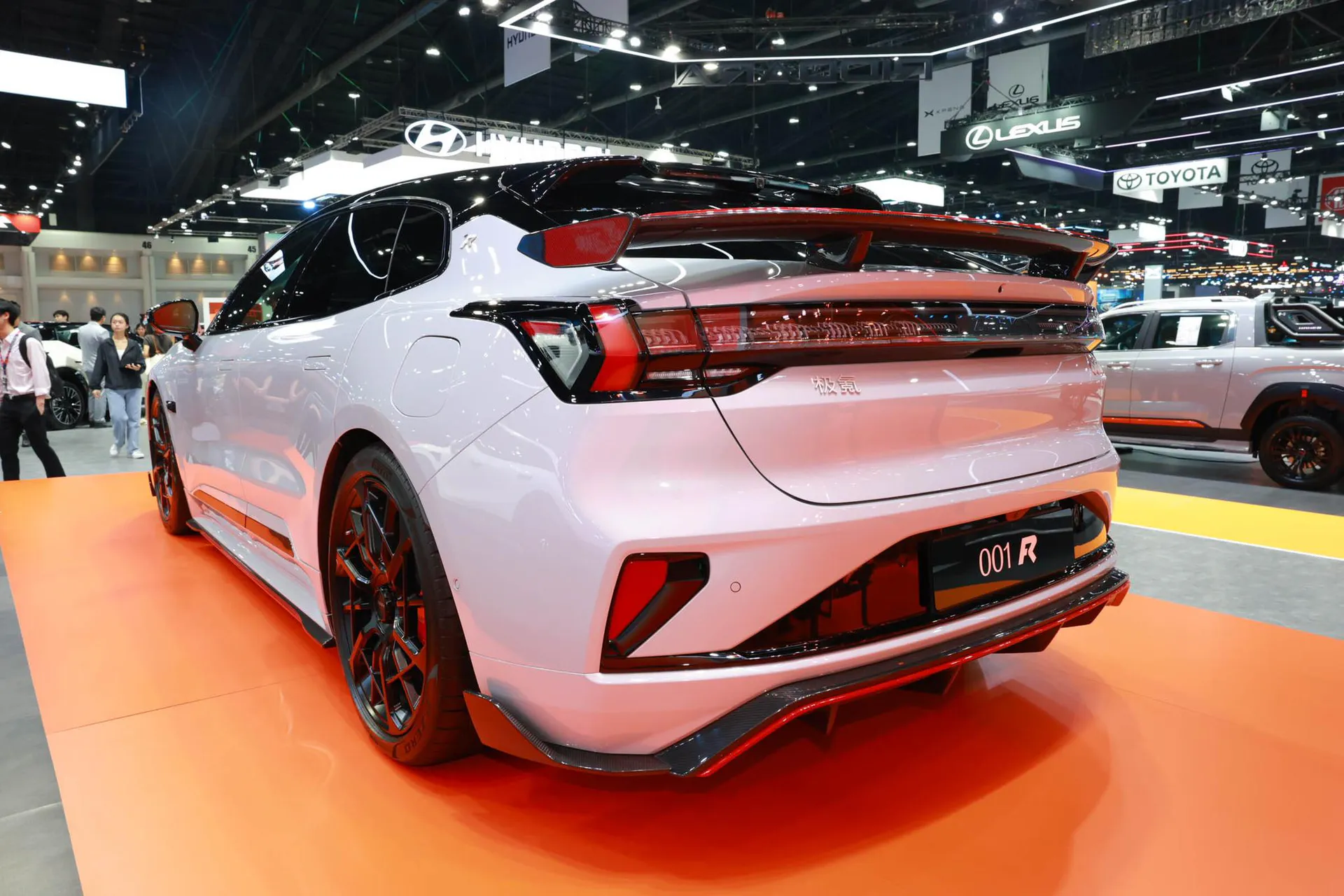  001 FR 100kWh AWD