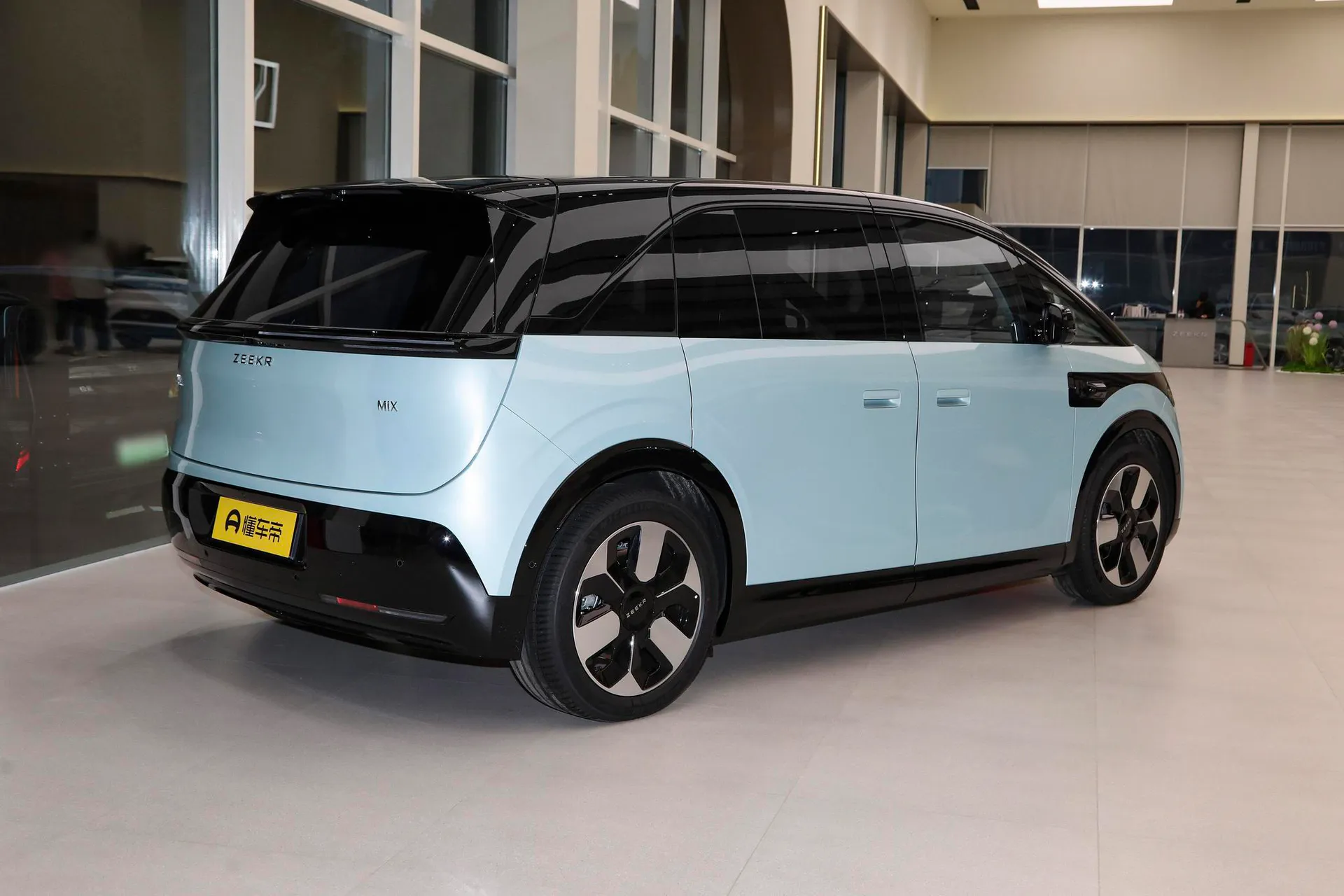  MIX 76kWh Smart Driving