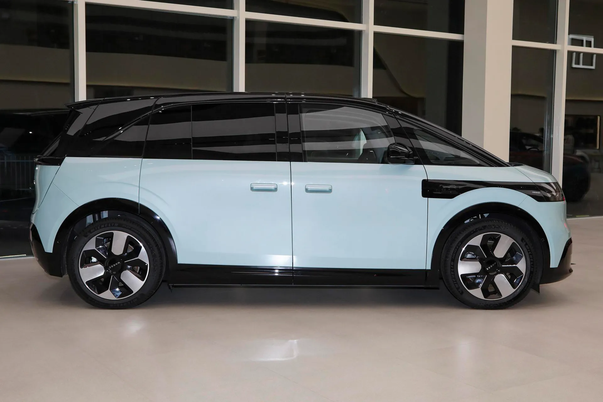  MIX 76kWh Smart Driving