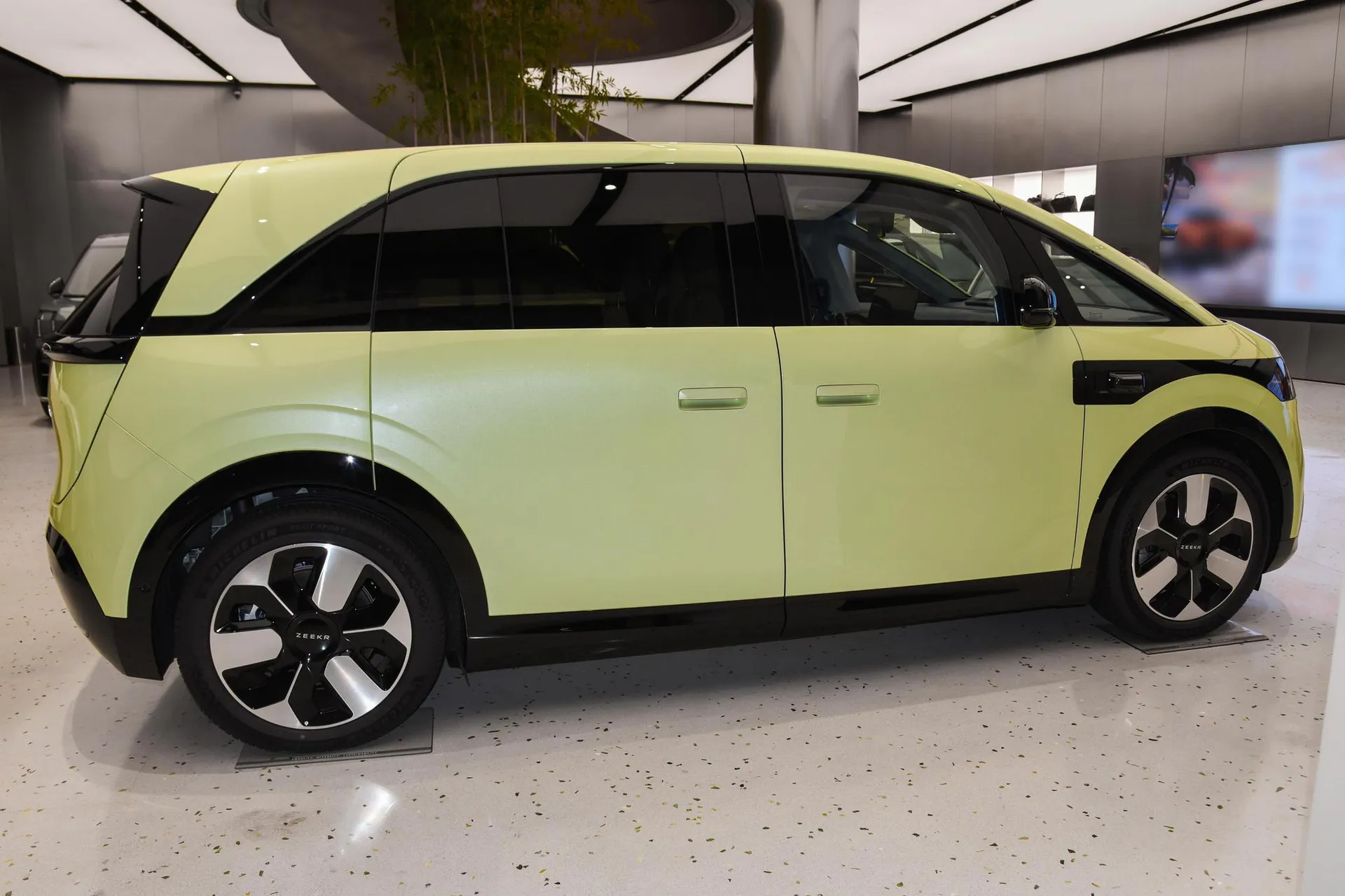  MIX 76kWh Smart Driving