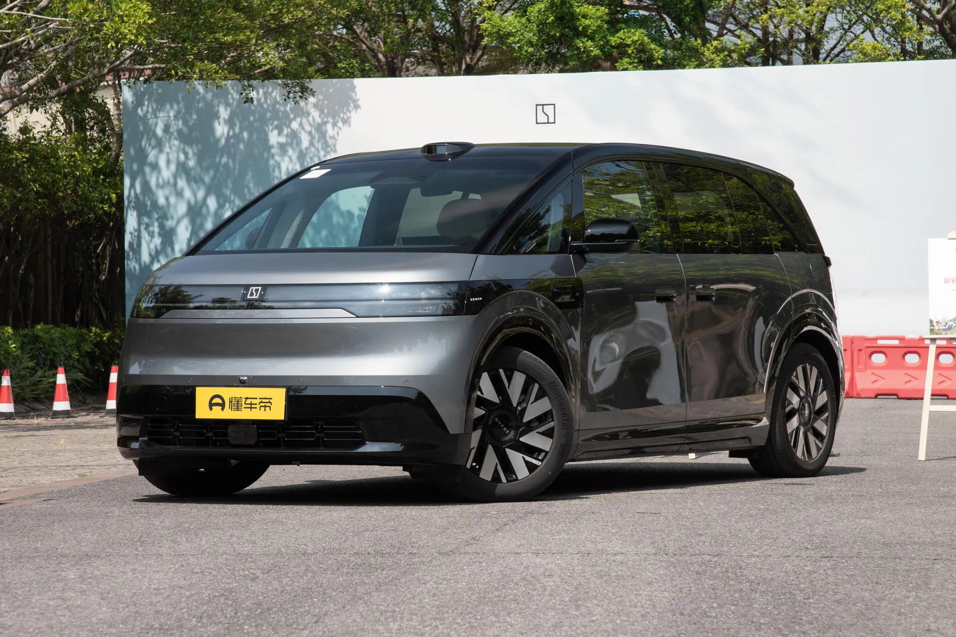  MIX 102kWh Long Range Smart Driving