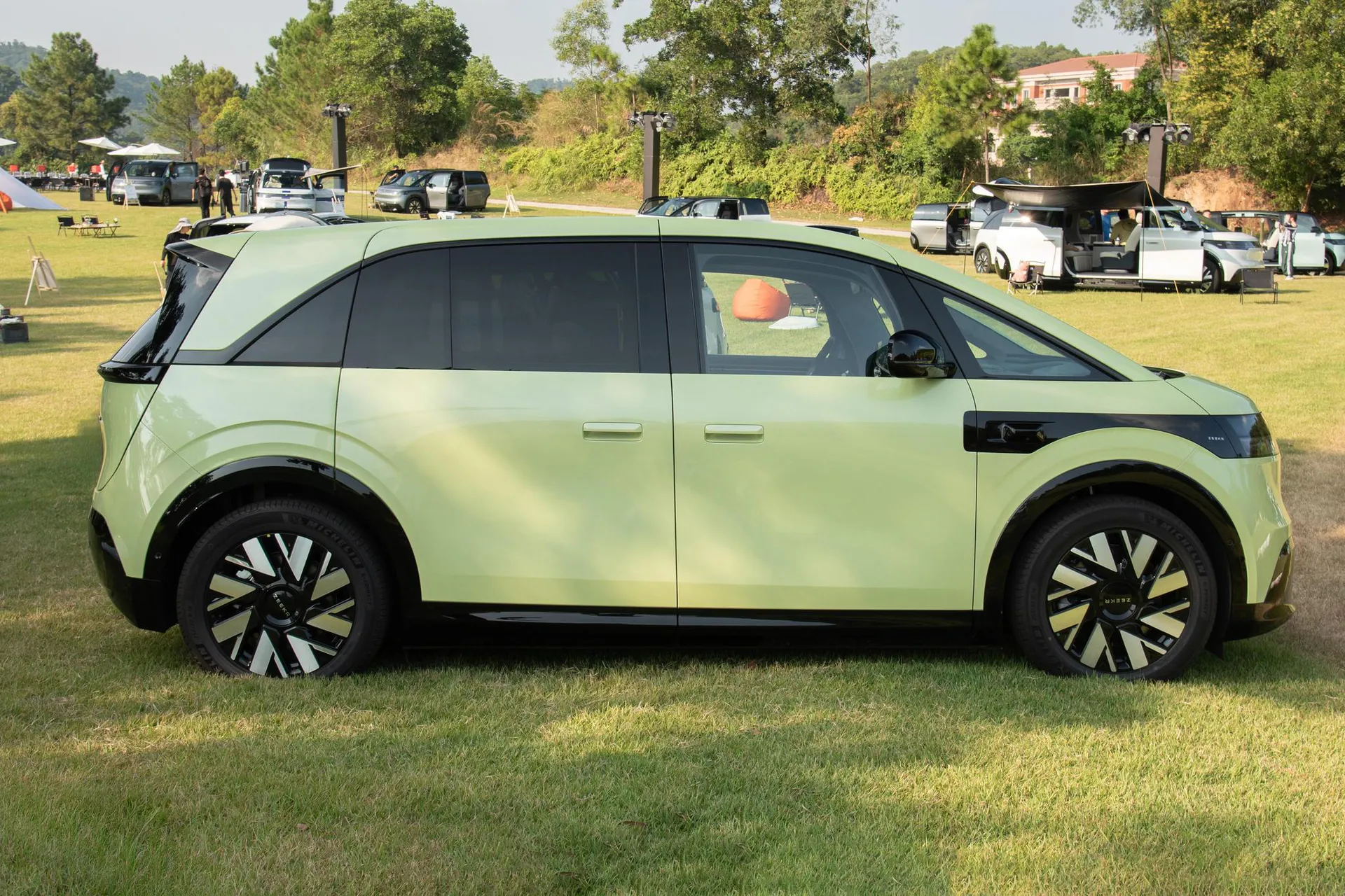  MIX 102kWh Long Range Smart Driving