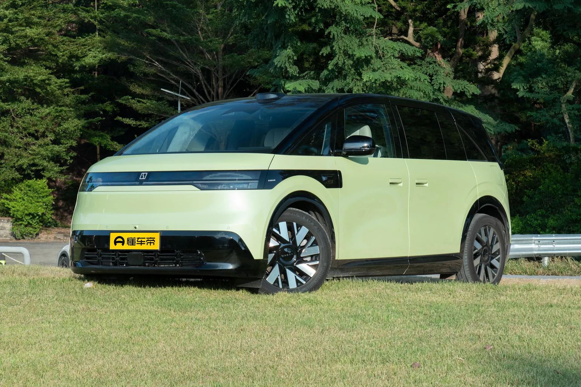  MIX 102kWh Long Range Smart Driving