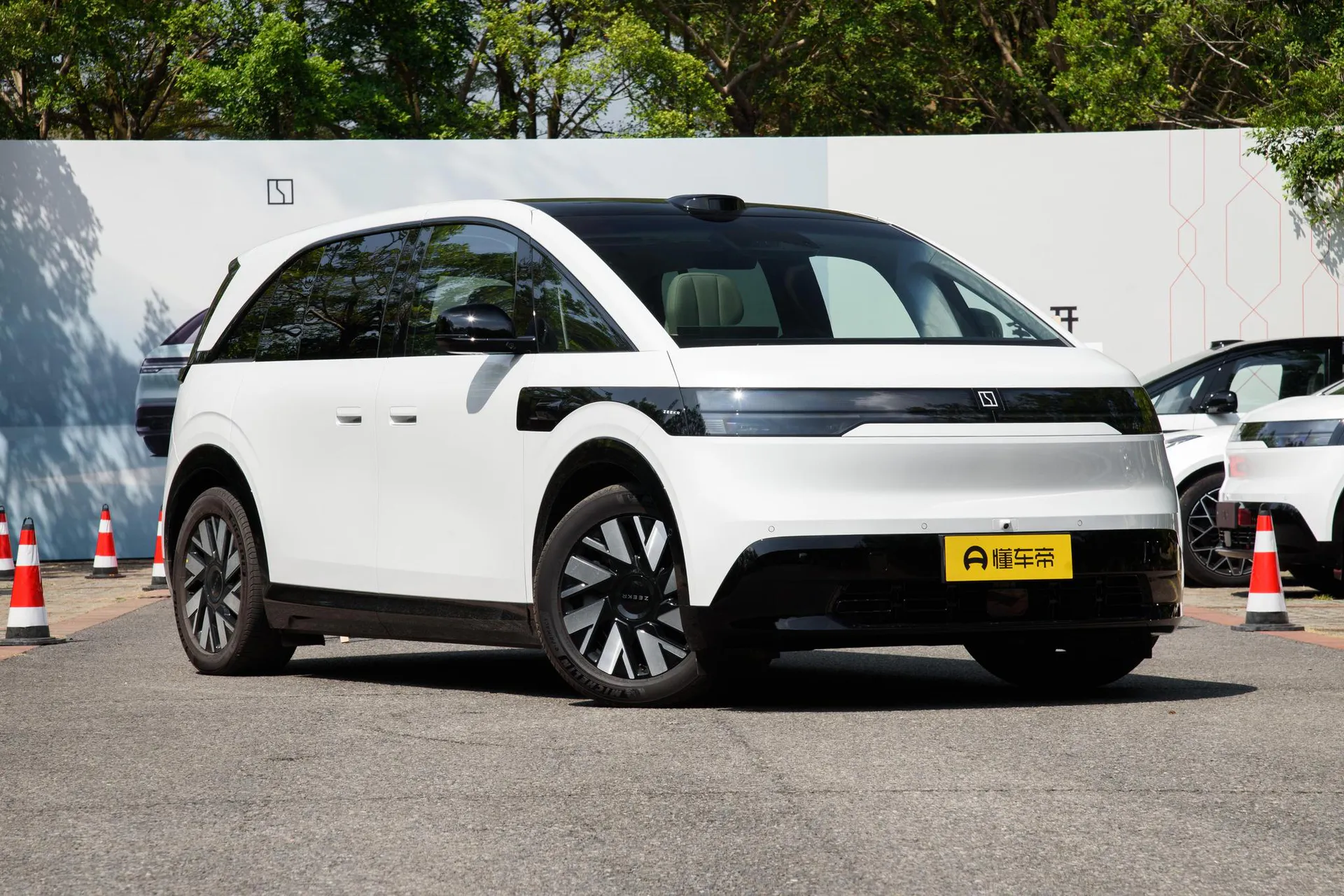  MIX 102kWh Long Range Smart Driving