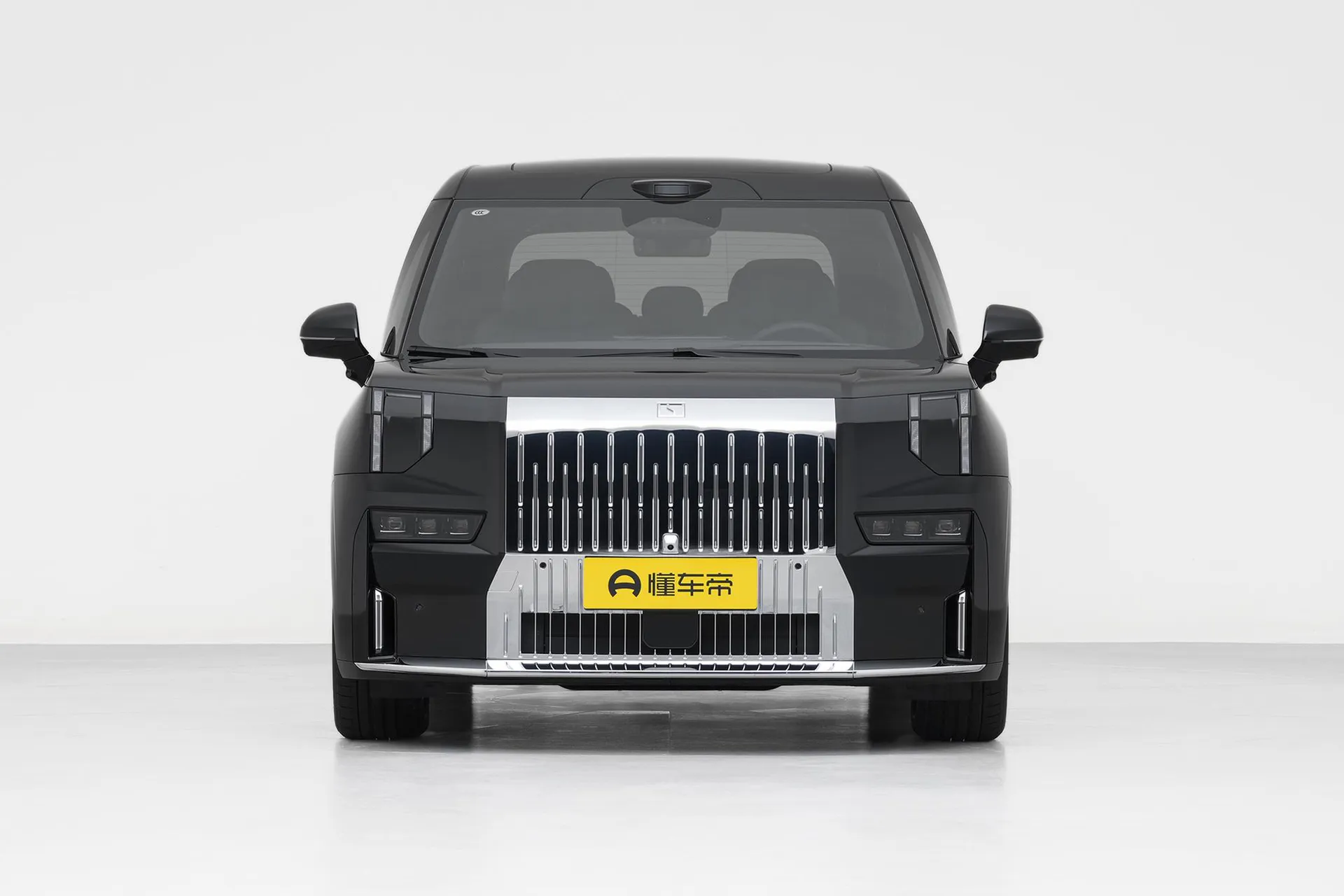  009 7-Seater Ultra+ Qijia AWD