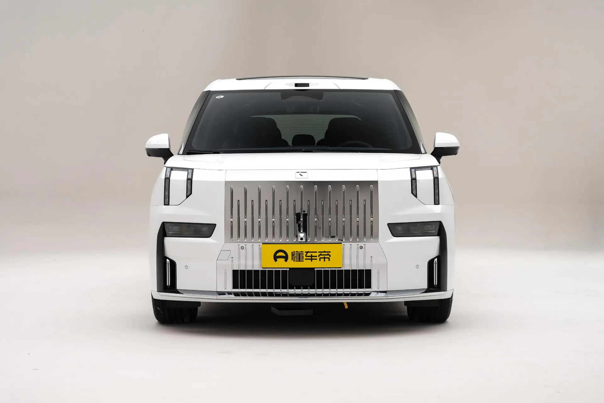  009 7-Seater Ultra+ Qijia AWD