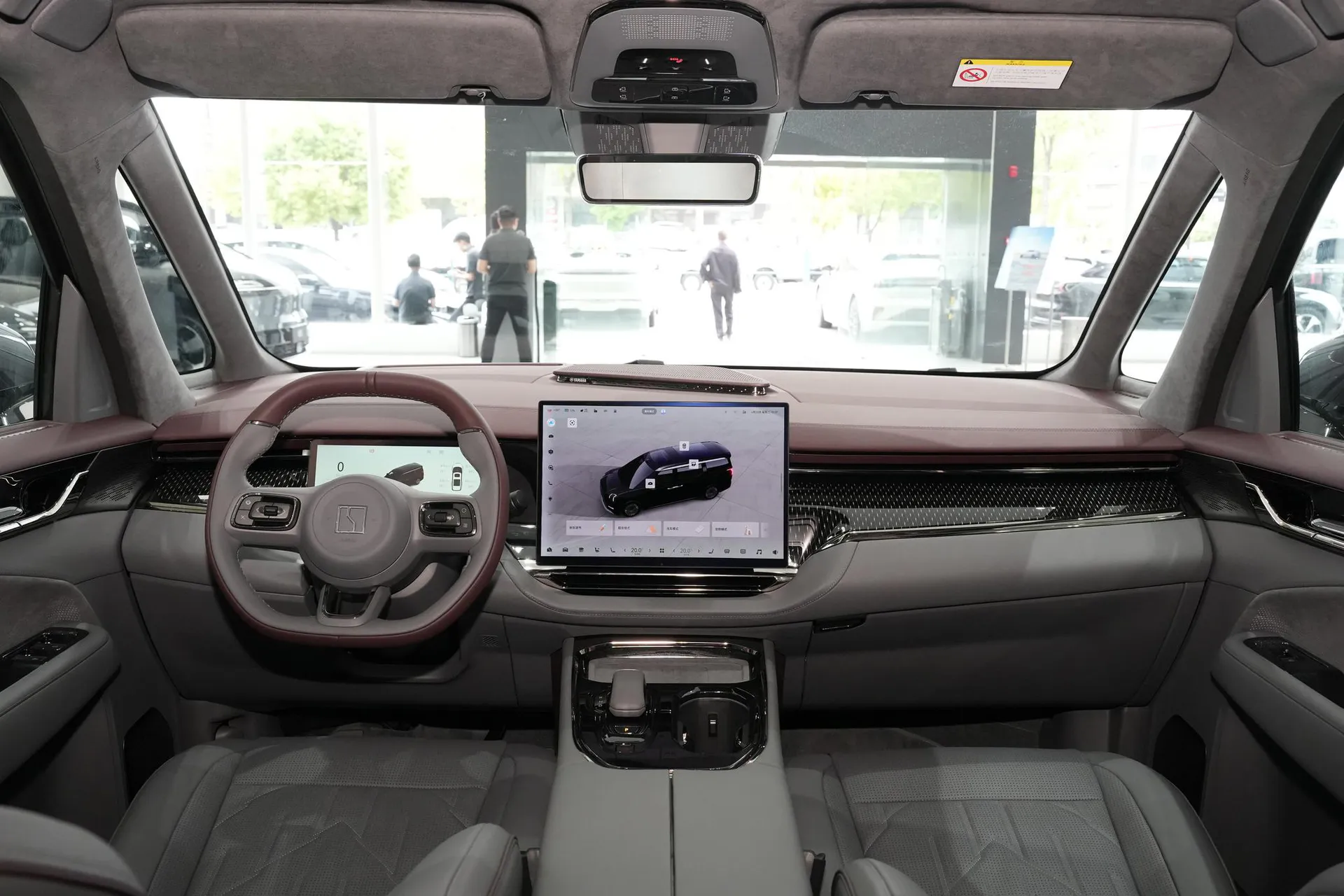  009 7-Seater Aisle RWD 108kWh