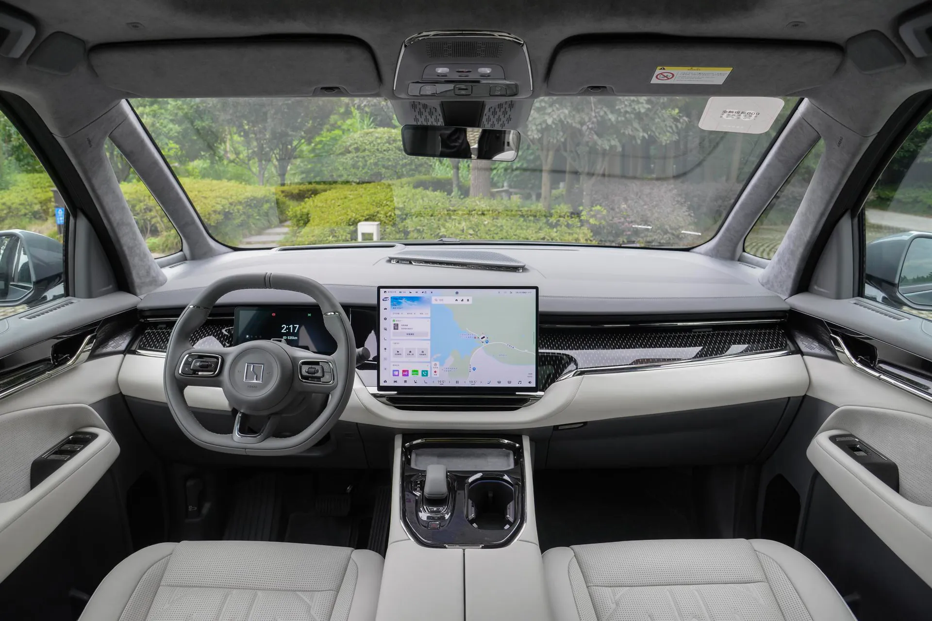  009 7-Seater Aisle AWD 108kWh