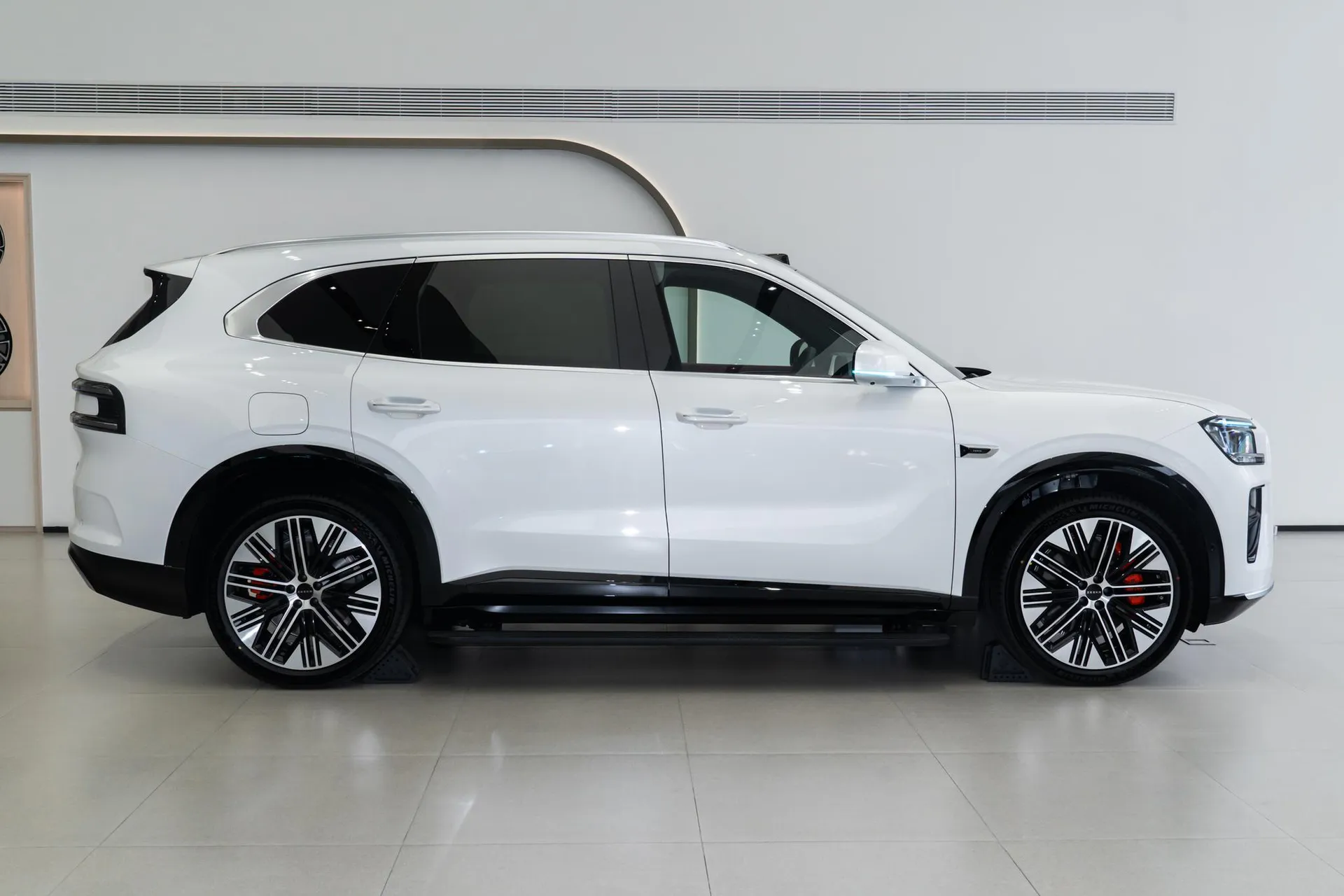  8X 55kWh Ultra