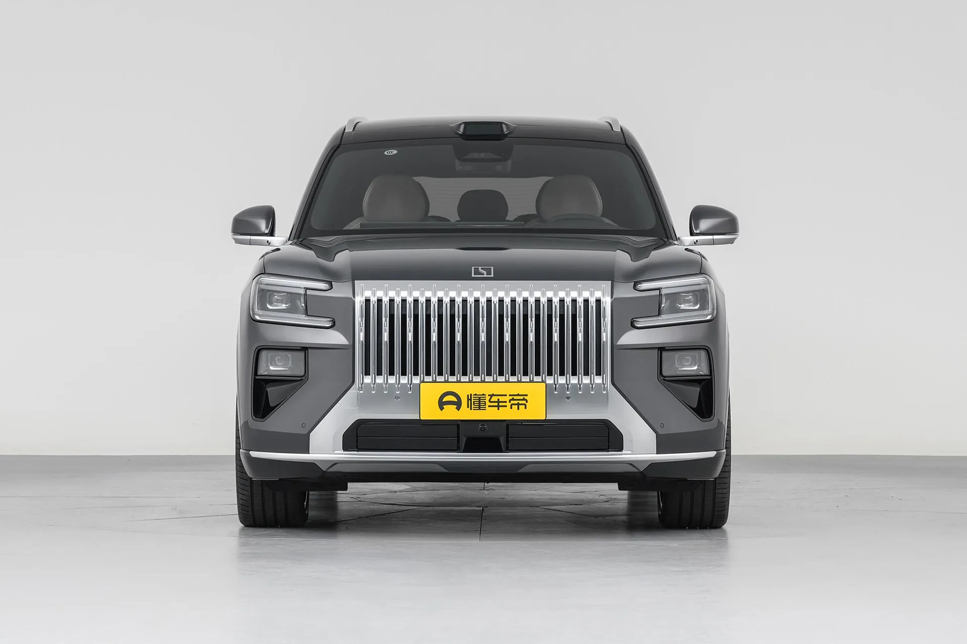  8X 70kWh Ultra+