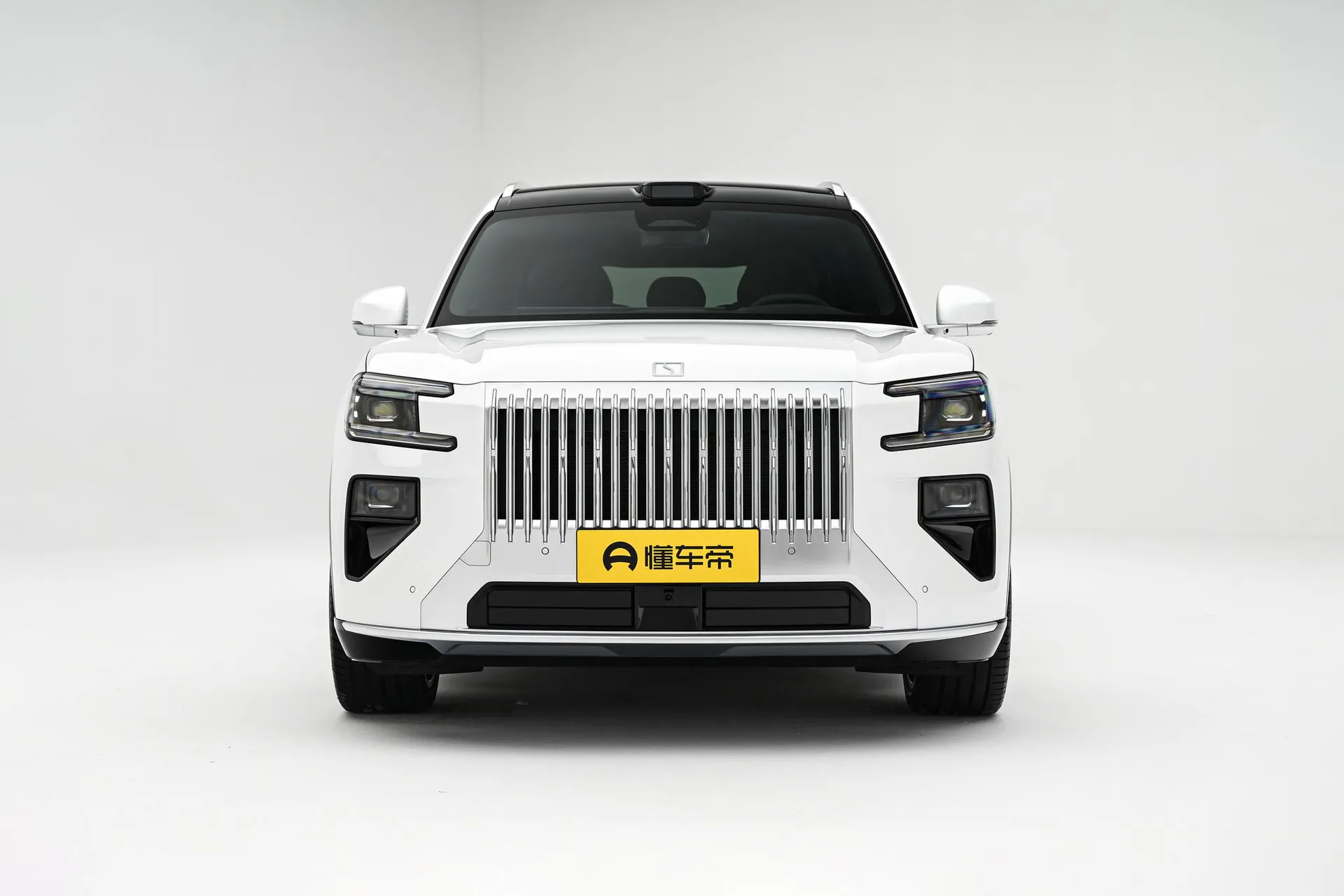  8X 70kWh Ultra+