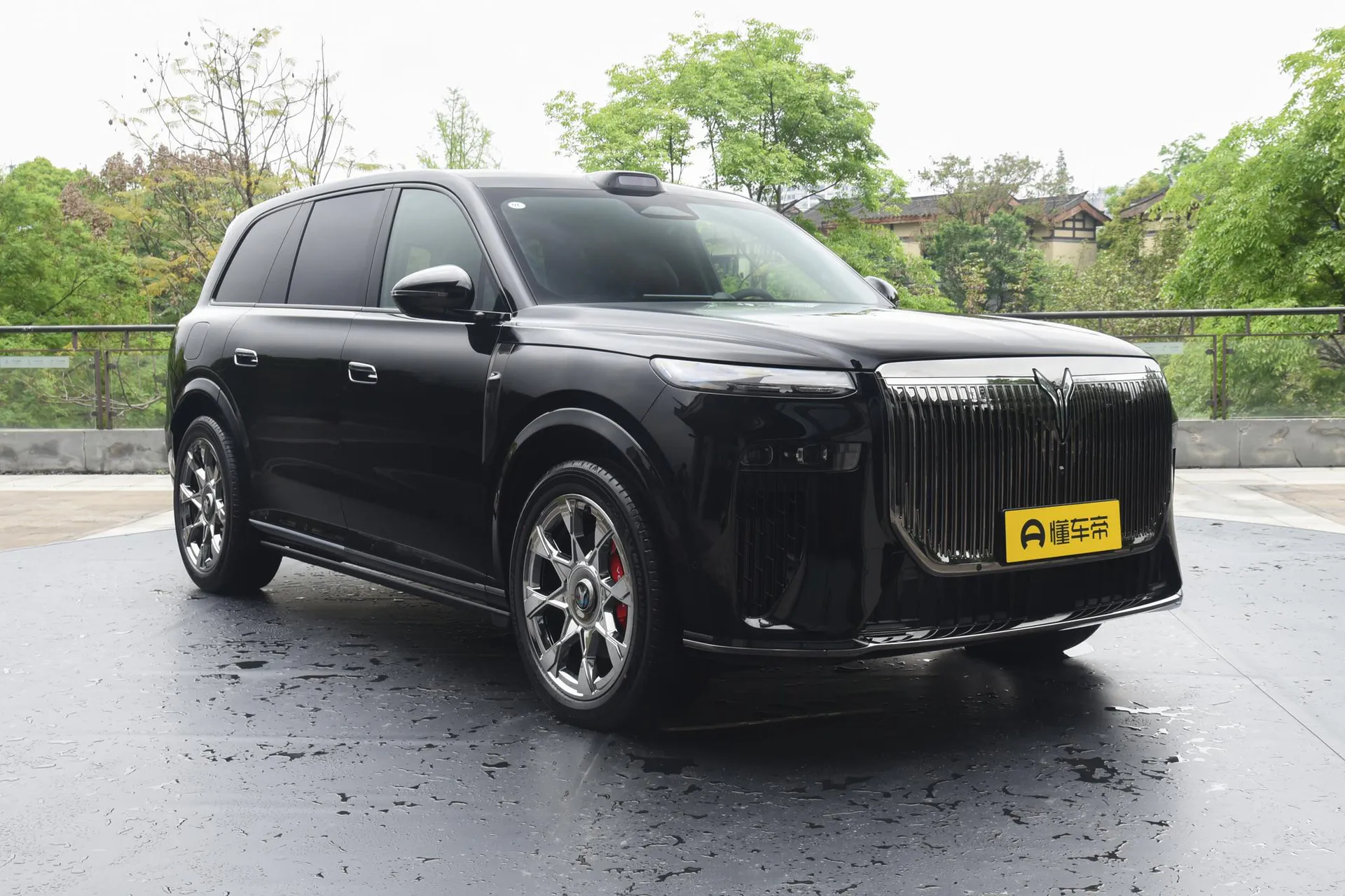  Taishan Black Knight