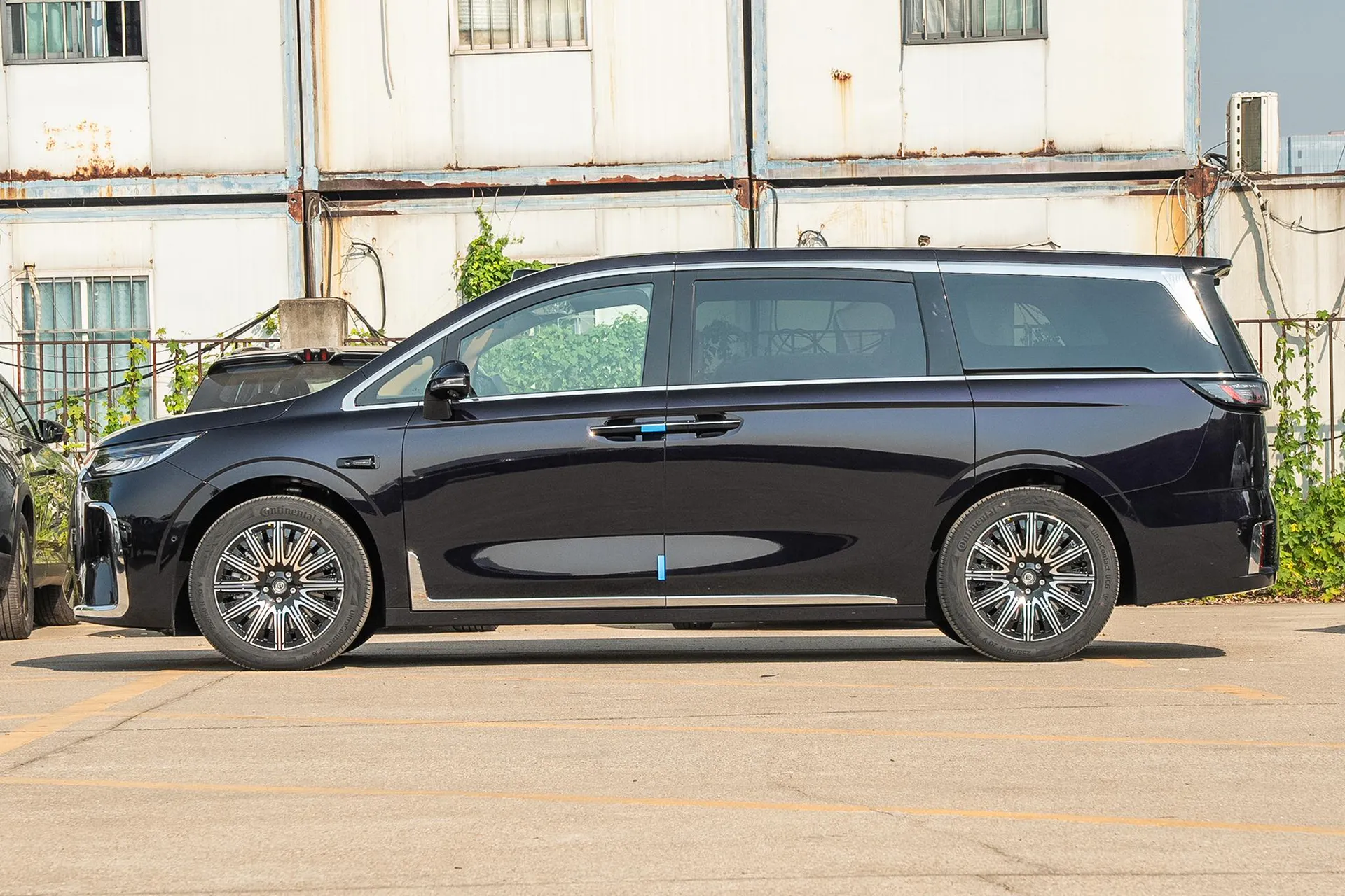  Dreamer EV AWD Excellence Qiankun
