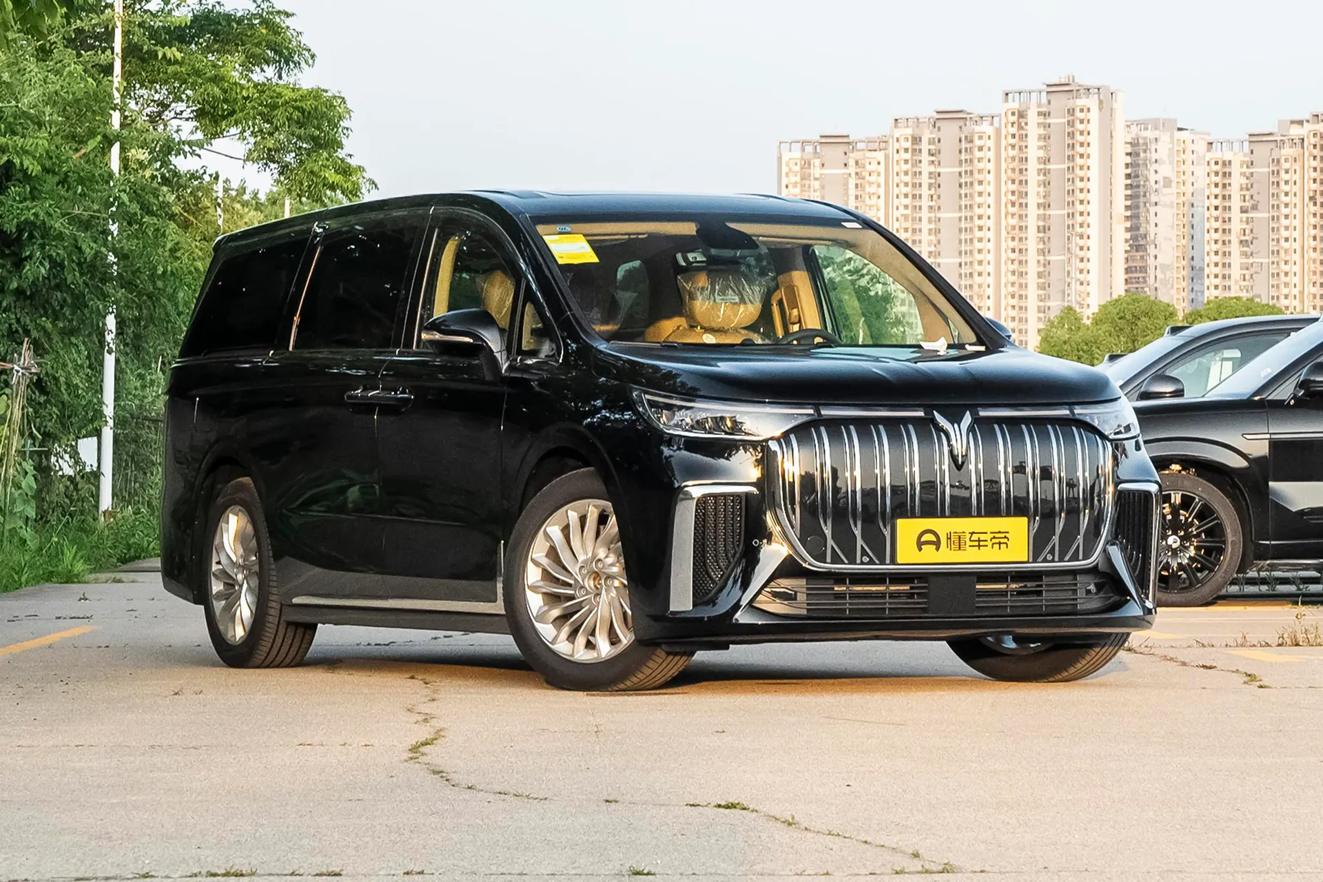  Dreamer EV Long Range Premium