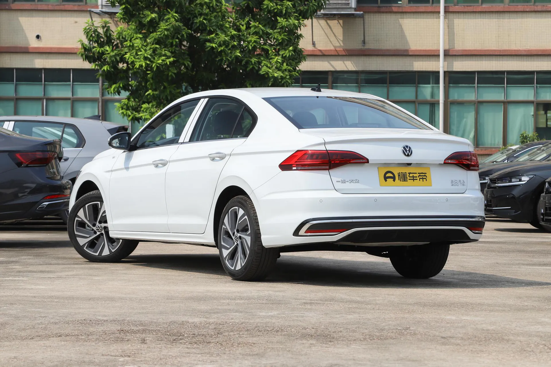  Bora 300 TSI DSG Premium