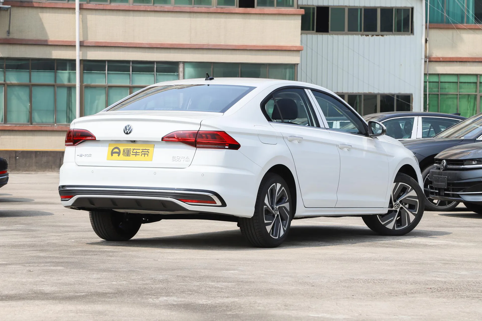  Bora 300 TSI DSG Premium