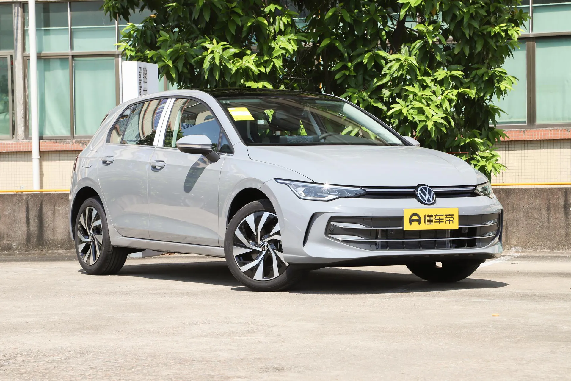  Golf 300 TSI Pro