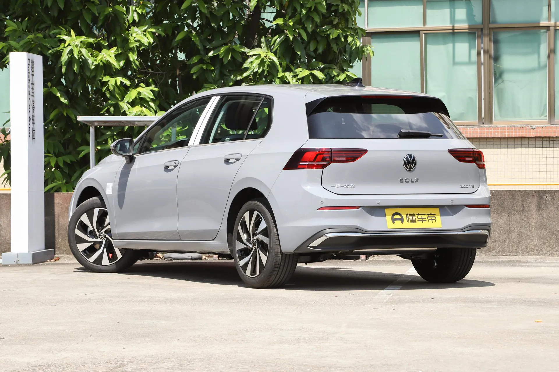  Golf 300 TSI Pro